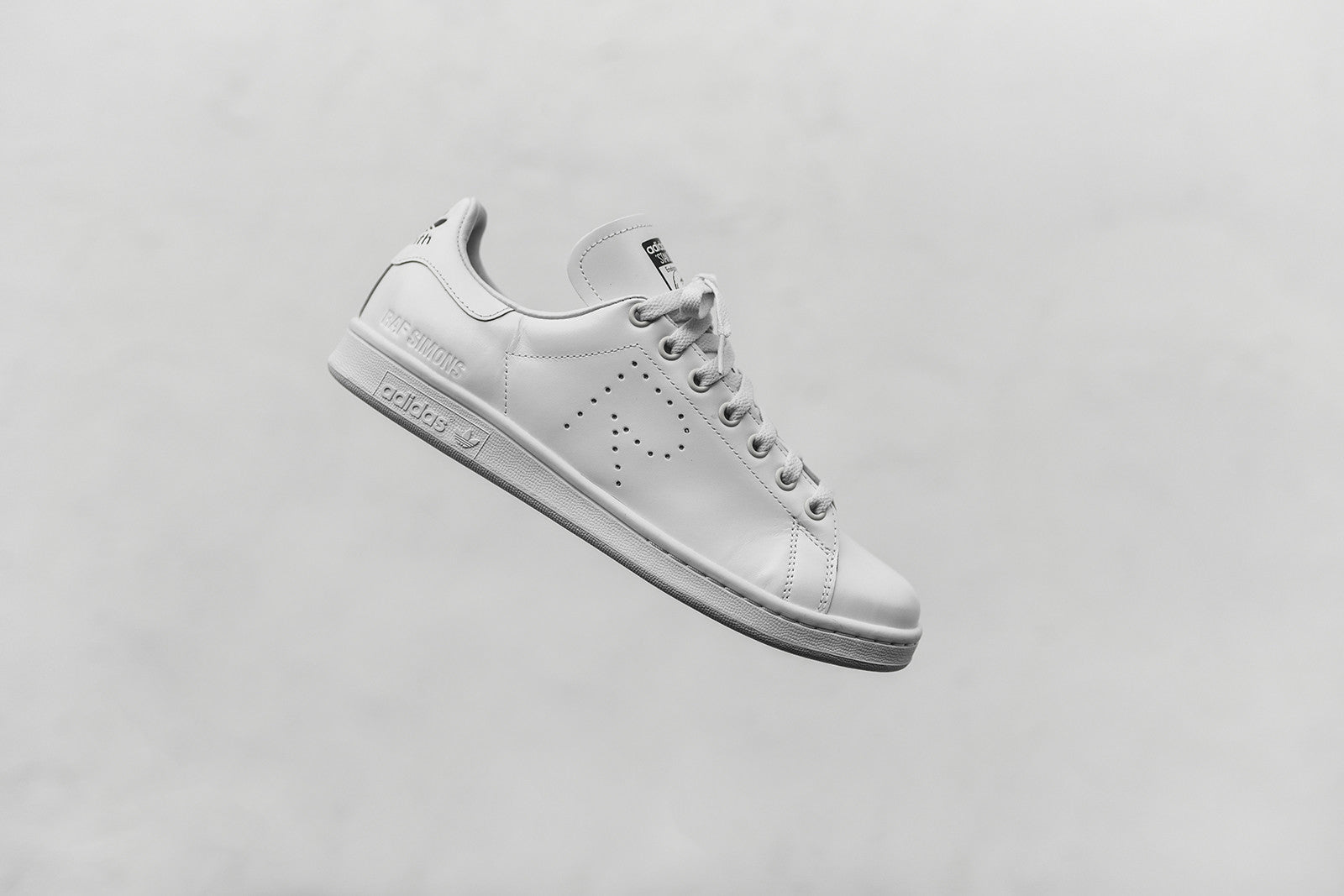 adidas Originals x Raf Simons Stan Smith - White / Black