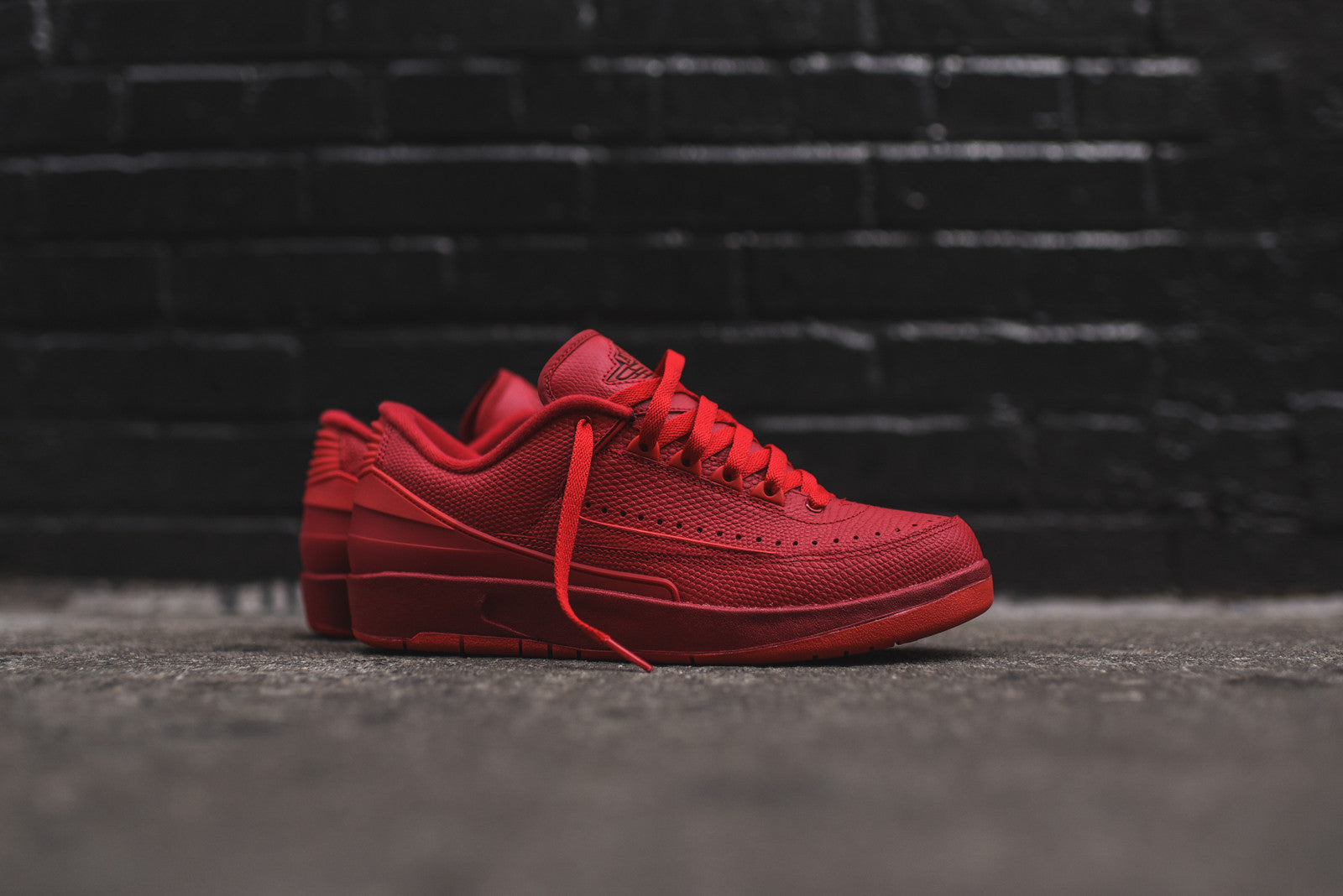 Nike Air Jordan II Low Retro - Gym Red