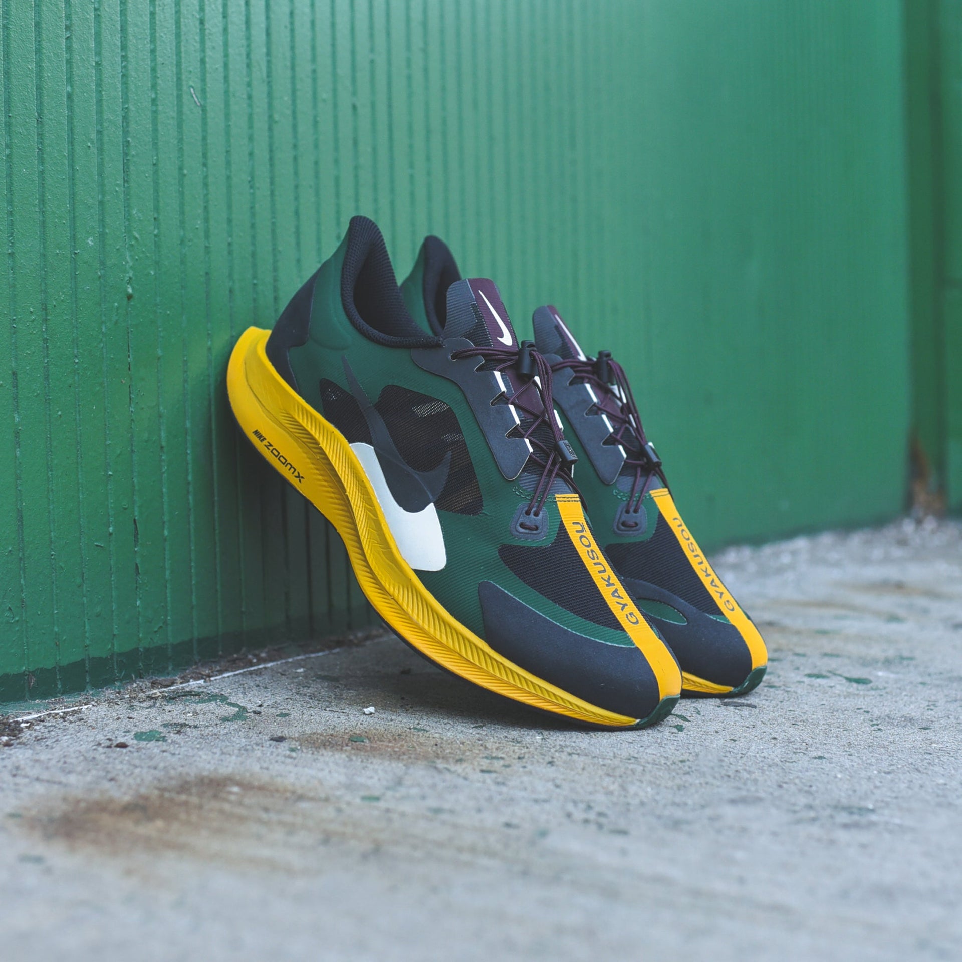 Nike x Undercover Gyakusou Zoom Pegasus 35 Turbo - Fir / Black / Gold Dart