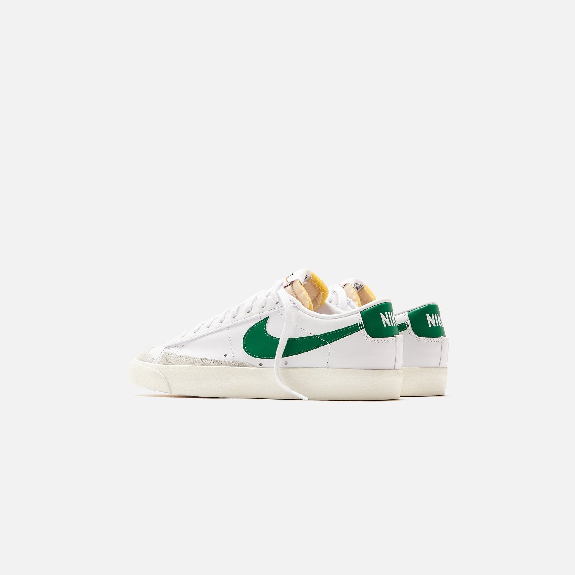 Nike Blazer Low '77 Vintage - White / Pine Green / Sail / Black