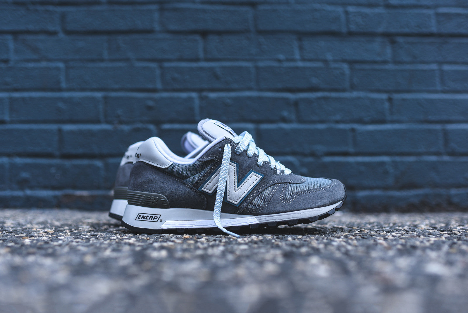 New Balance M1300CL & 696 Navy