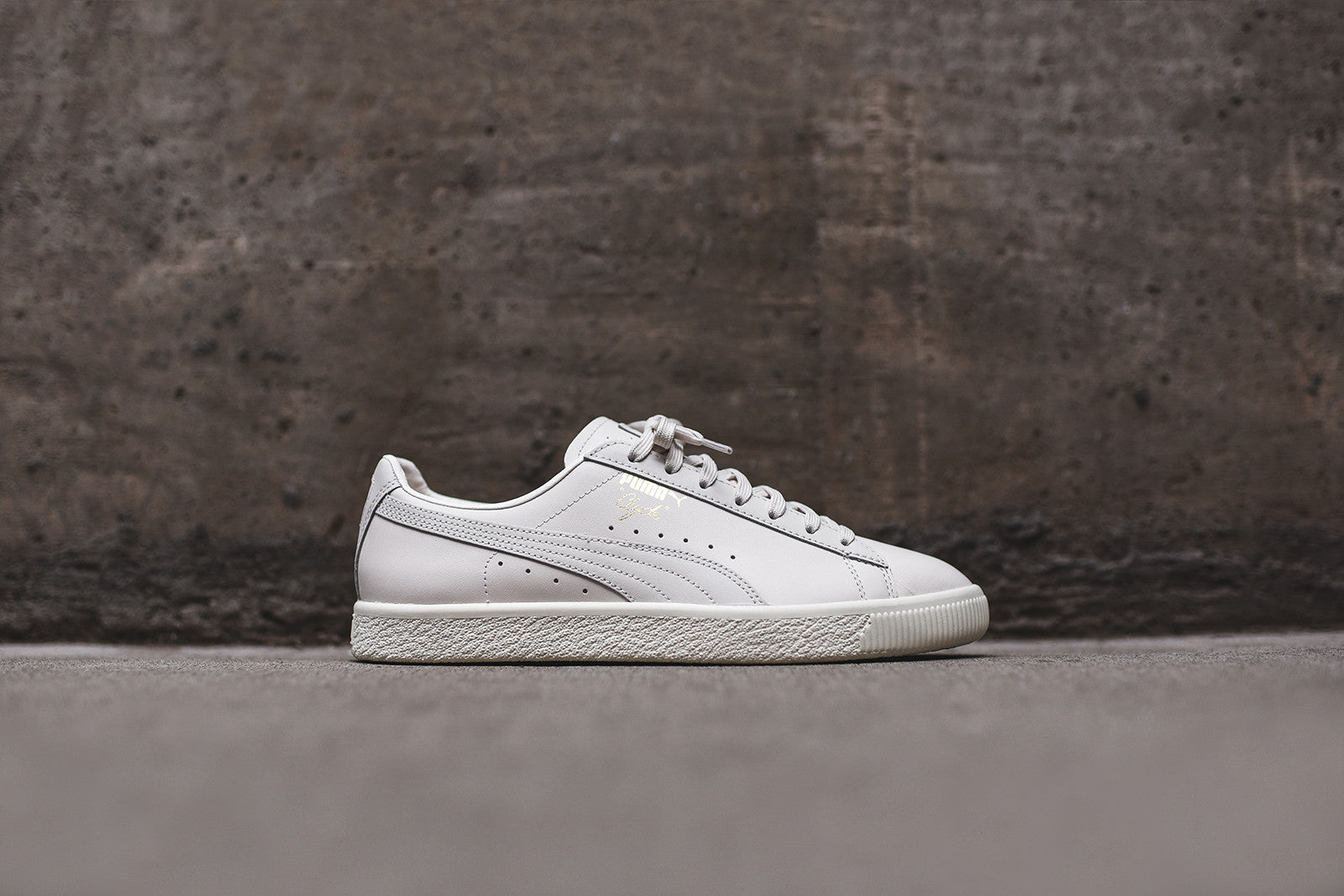 Puma Clyde Select - White
