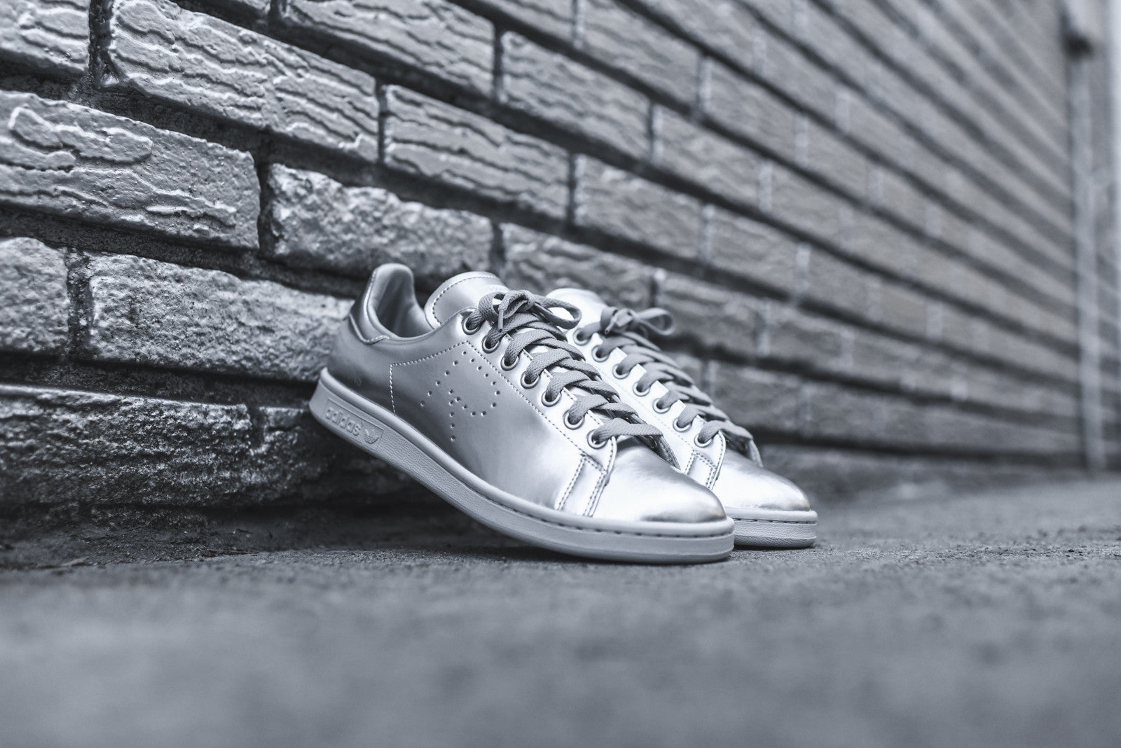 adidas by Raf Simons Stan Smith - Metallic Silver