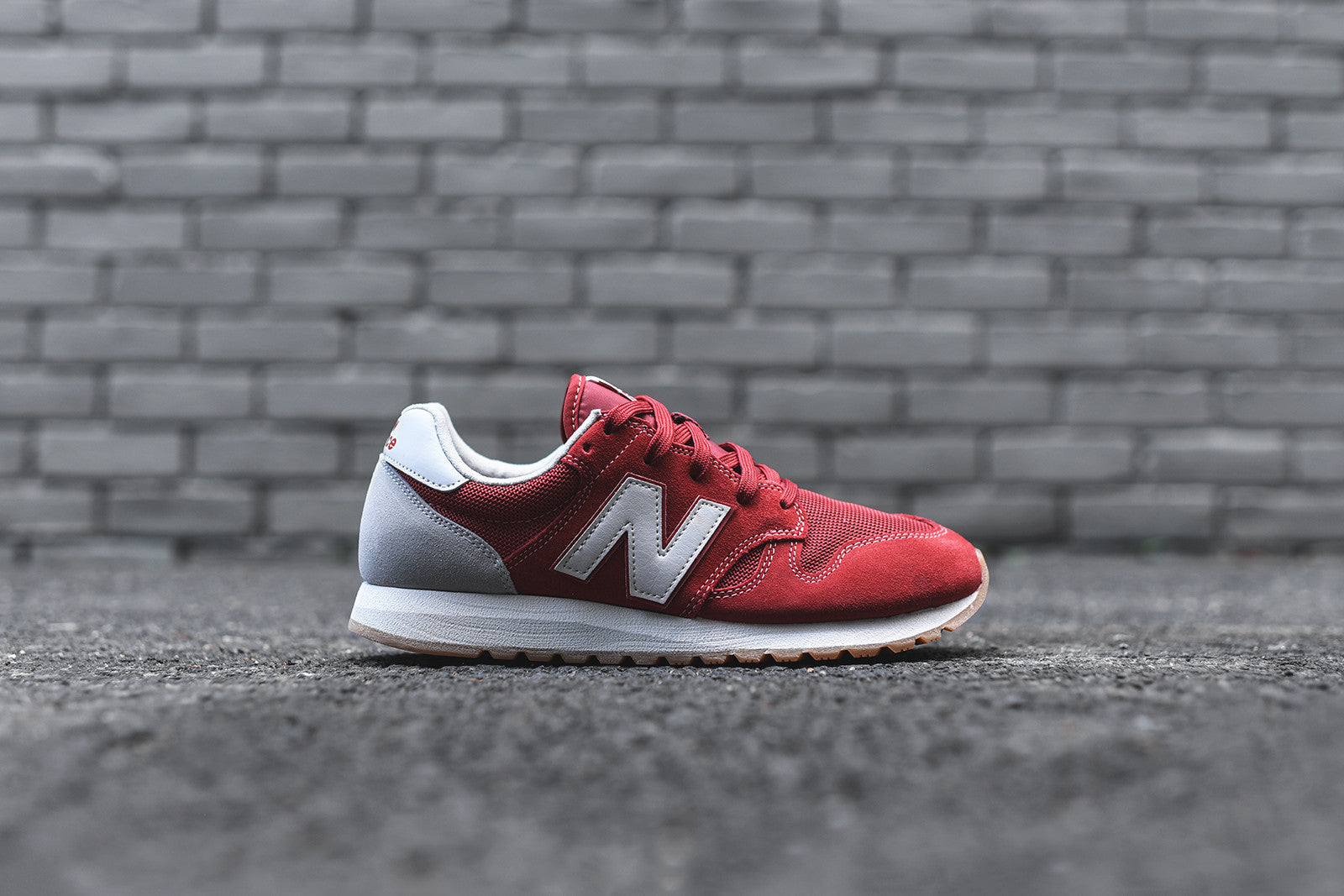 New Balance 520 - Tempo Red