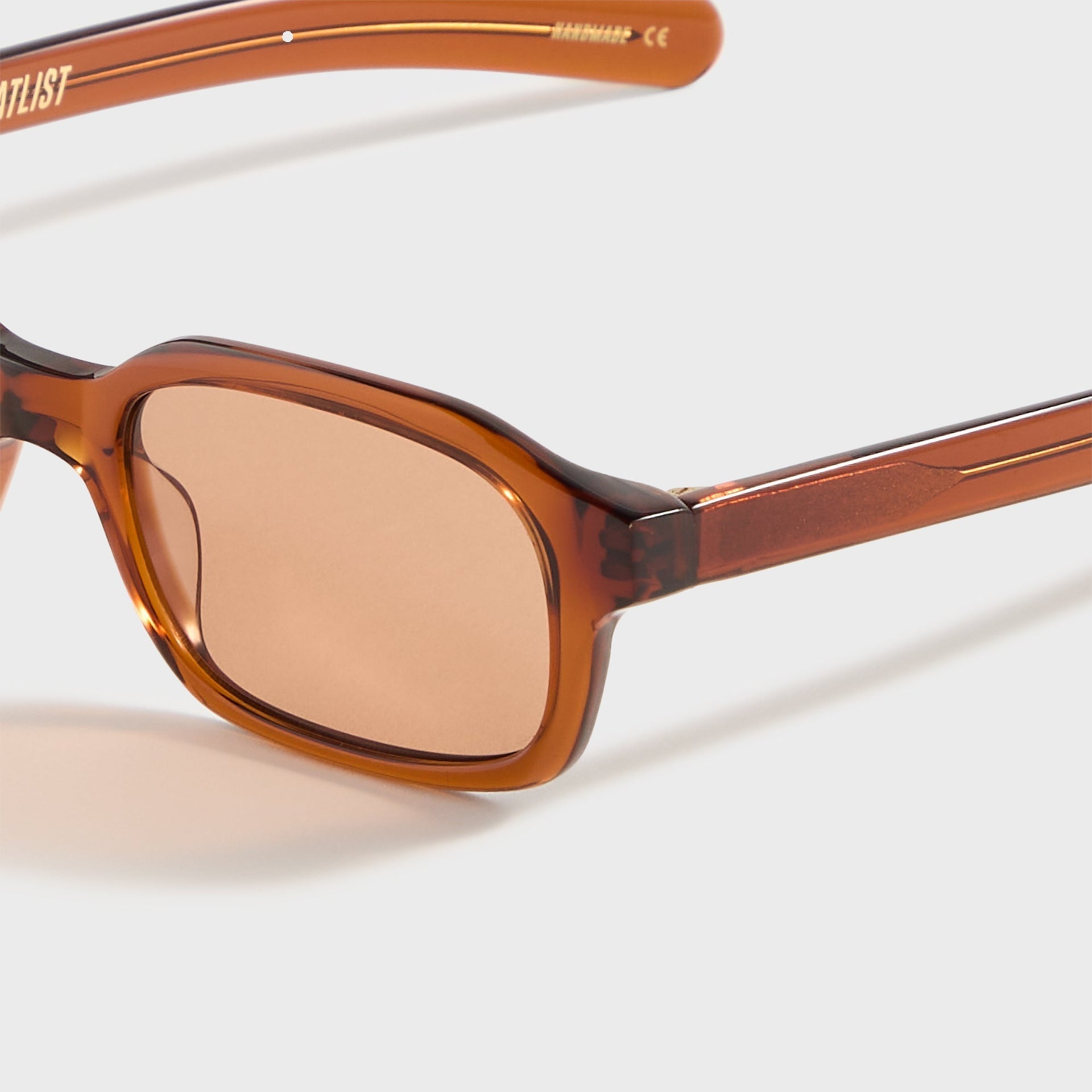 Flatlist Hanky in Crystal Brown / Brown Lens