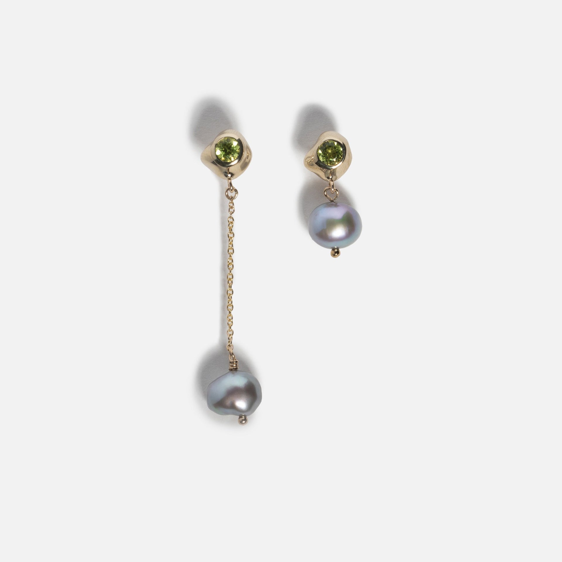 Boucles d'oreilles pendantes Faris Kira - Or / Péridot