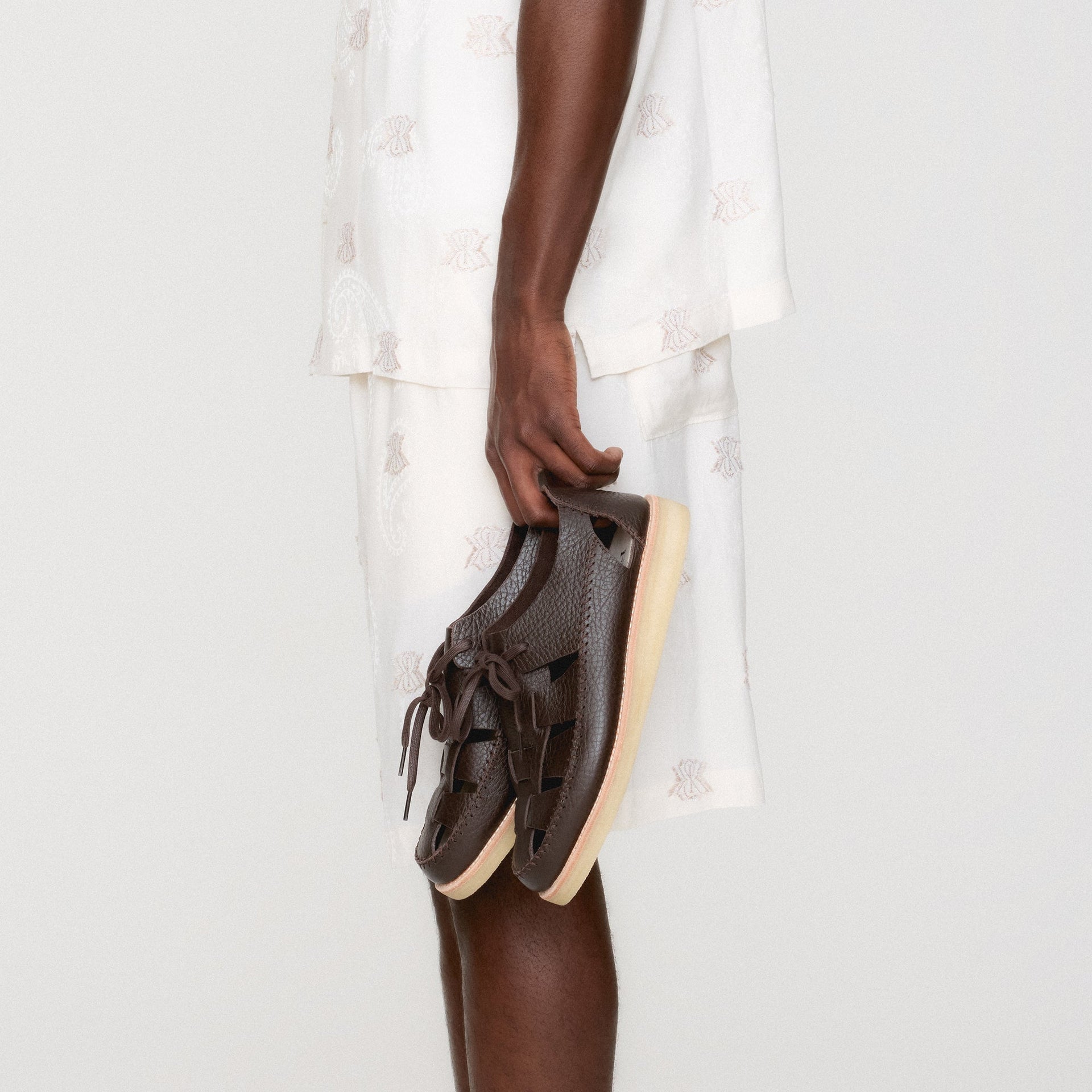 PRE-ORDER | 8th St by Ronnie Fieg for Clarks Originals Ridgevale - Coffee - PH