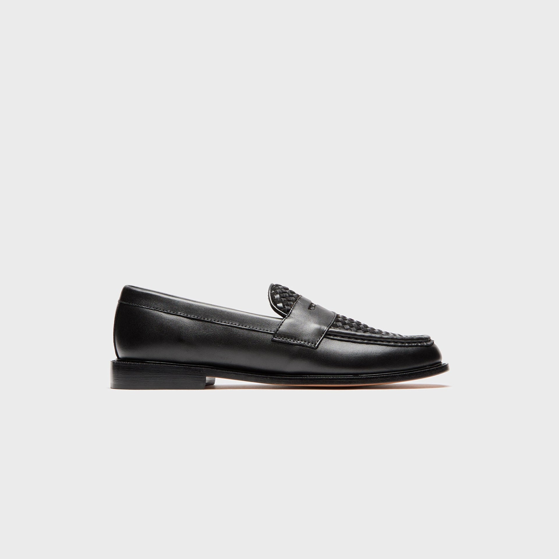 Caminando Leather Loafer - Black