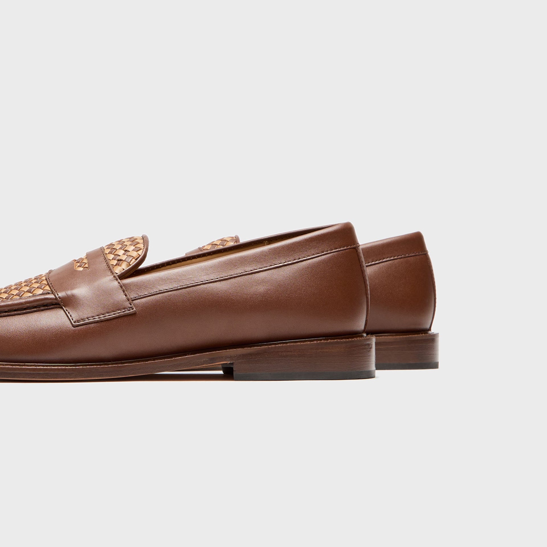 Caminando Crazy Leather Loafer - Brown