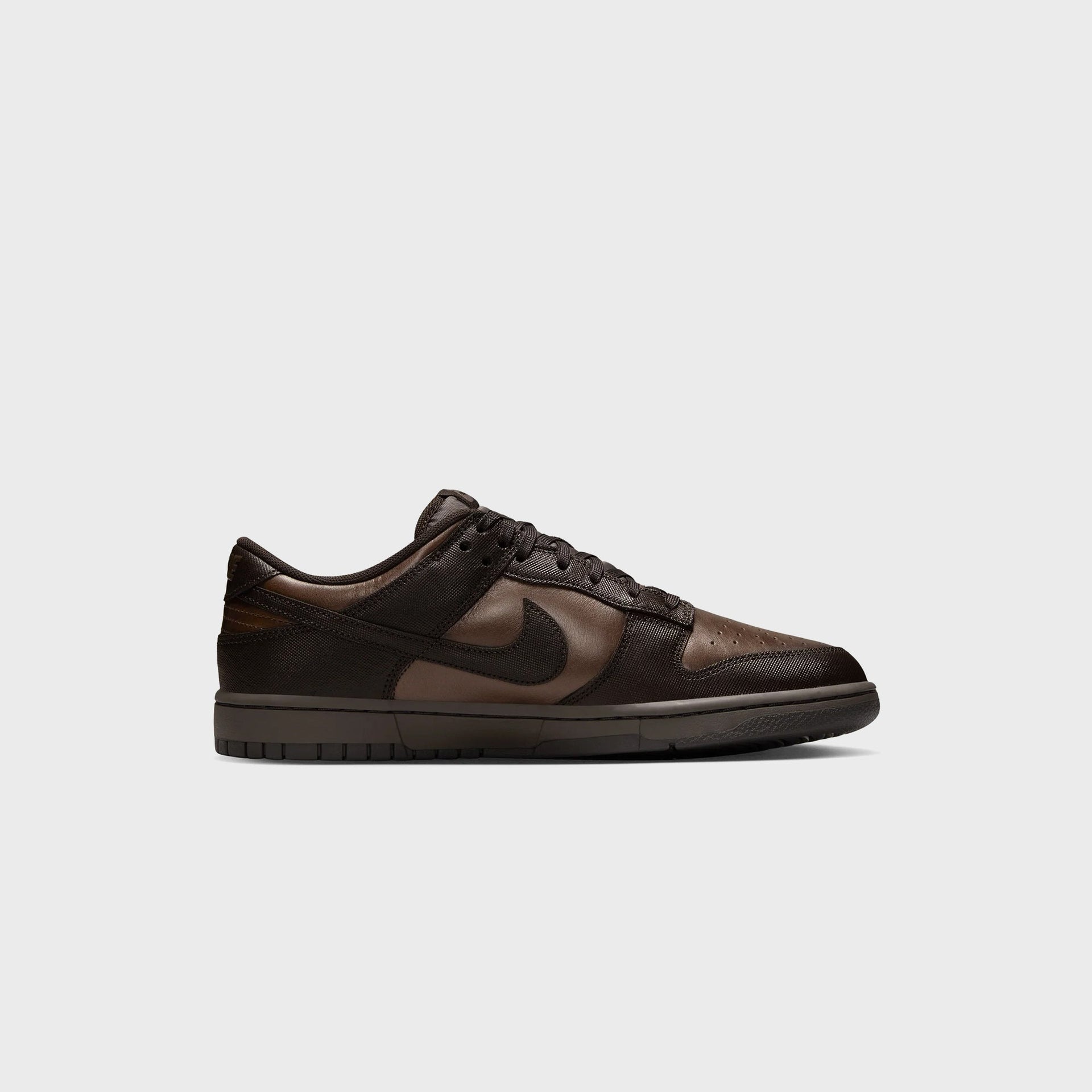 Nike Dunk Low Retro Premium - Ironstone / Velvet Brown