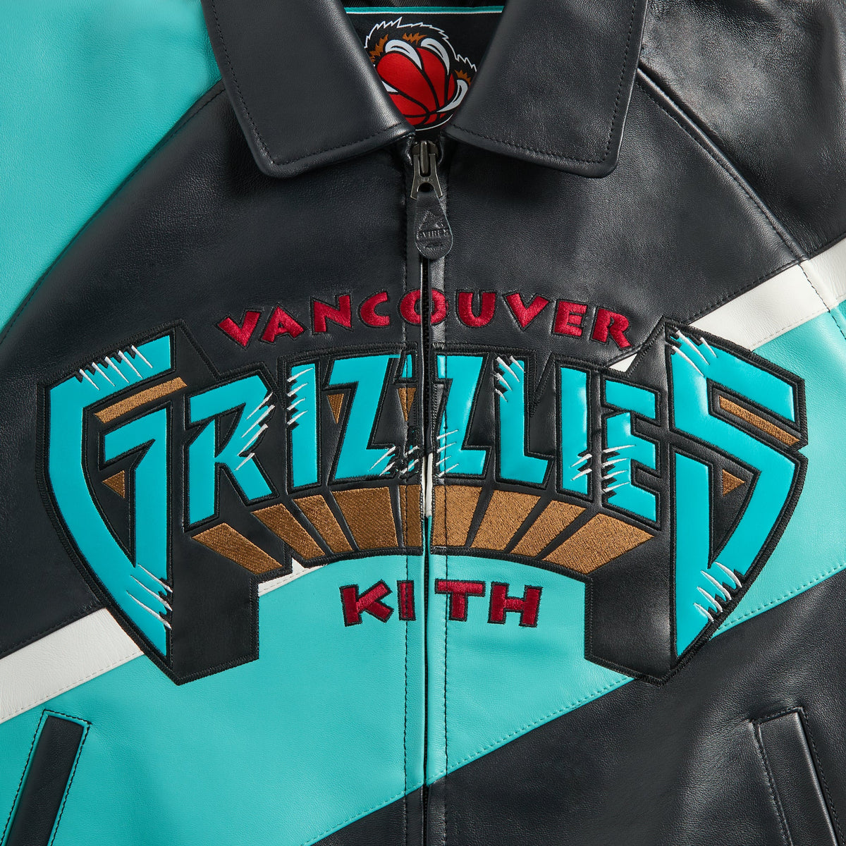 Kith & AVIREX for the Vancouver Grizzlies Jacket - Multi