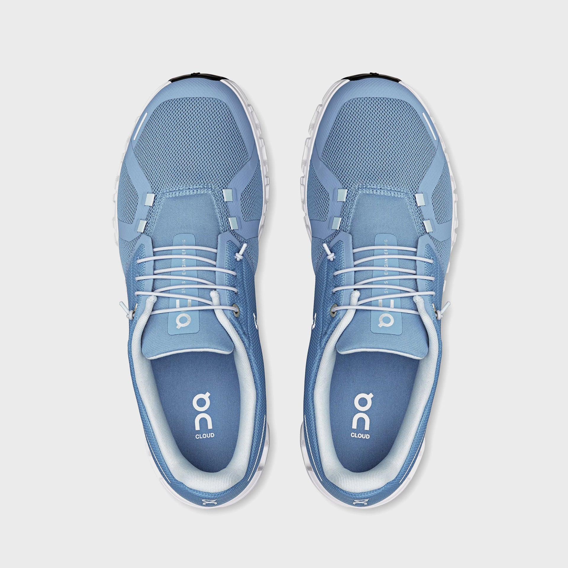 On Running Cloud 6 - Chambray / White