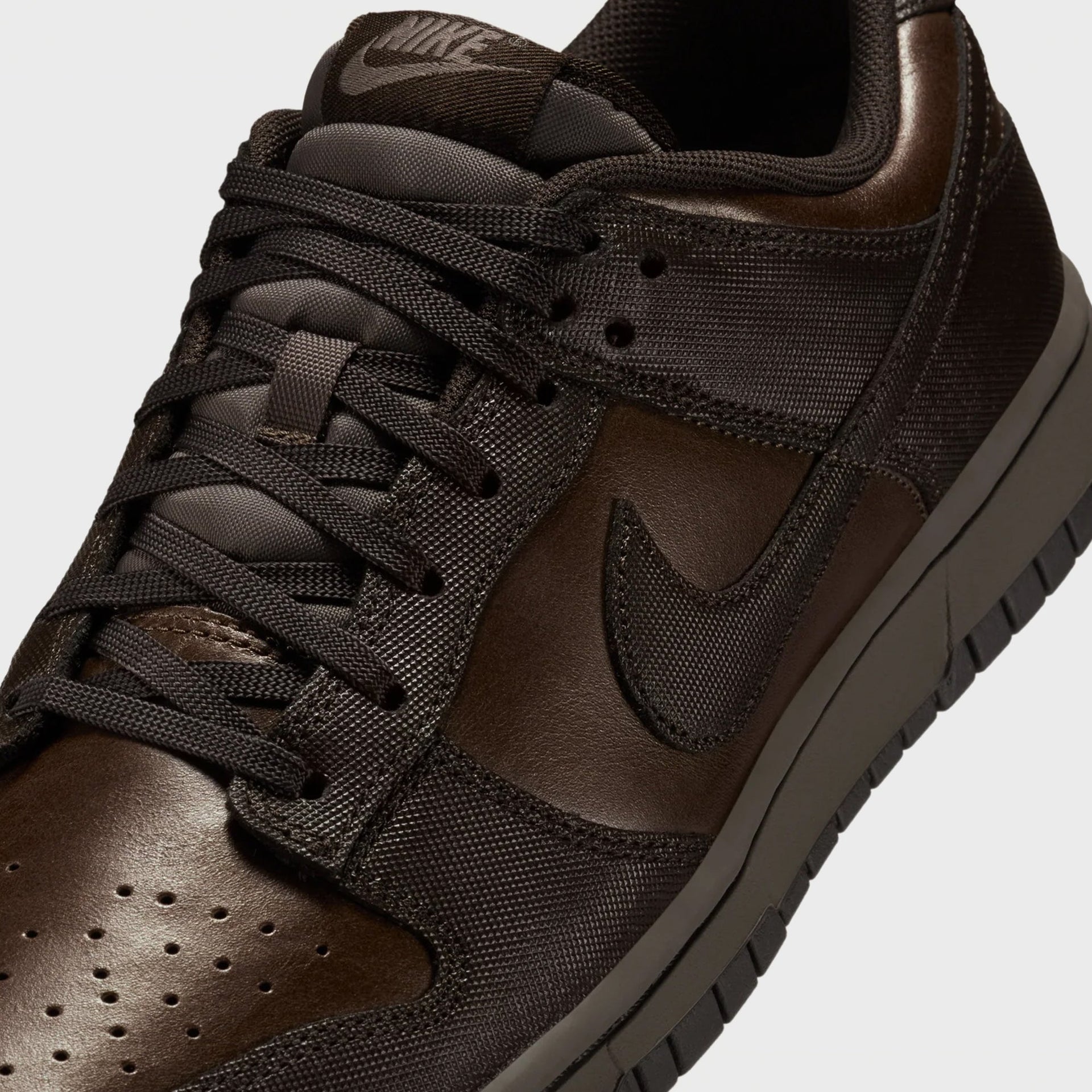 Nike Dunk Low Retro Premium - Ironstone / Velvet Brown