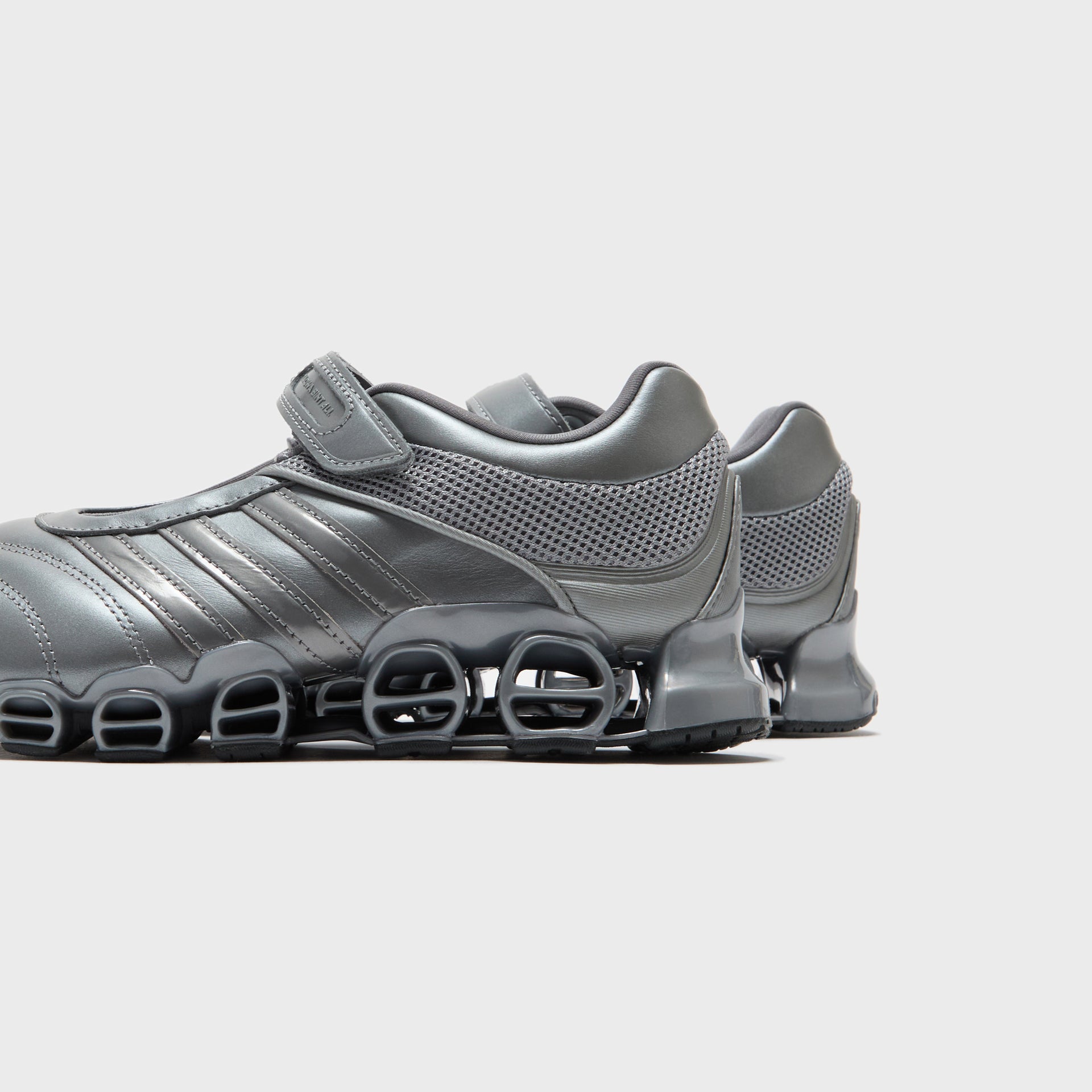 adidas Megaride Mary-Jane Taqwa Bint Ali - Iron Metallic / Iron Metallic / Cyber Metallic