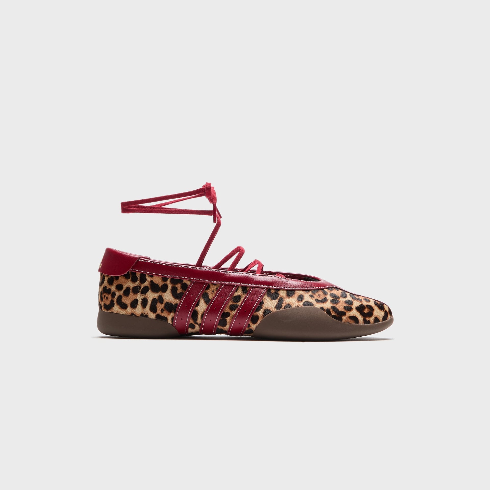 adidas WMNS Taekwondo Mei Ballet - Off White / Team Victory Red