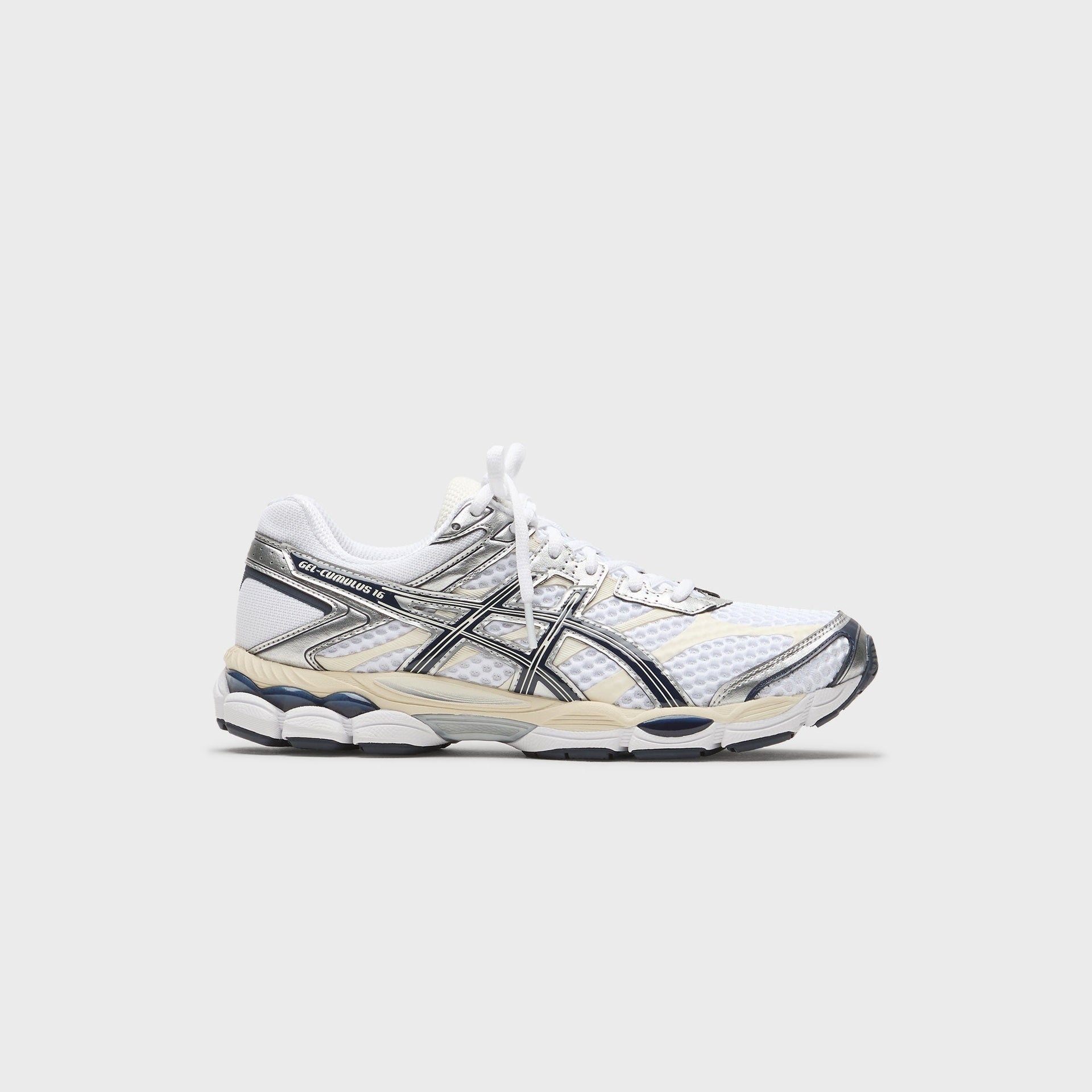ASICS Gel-Cumulus 16 - White / Midnight
