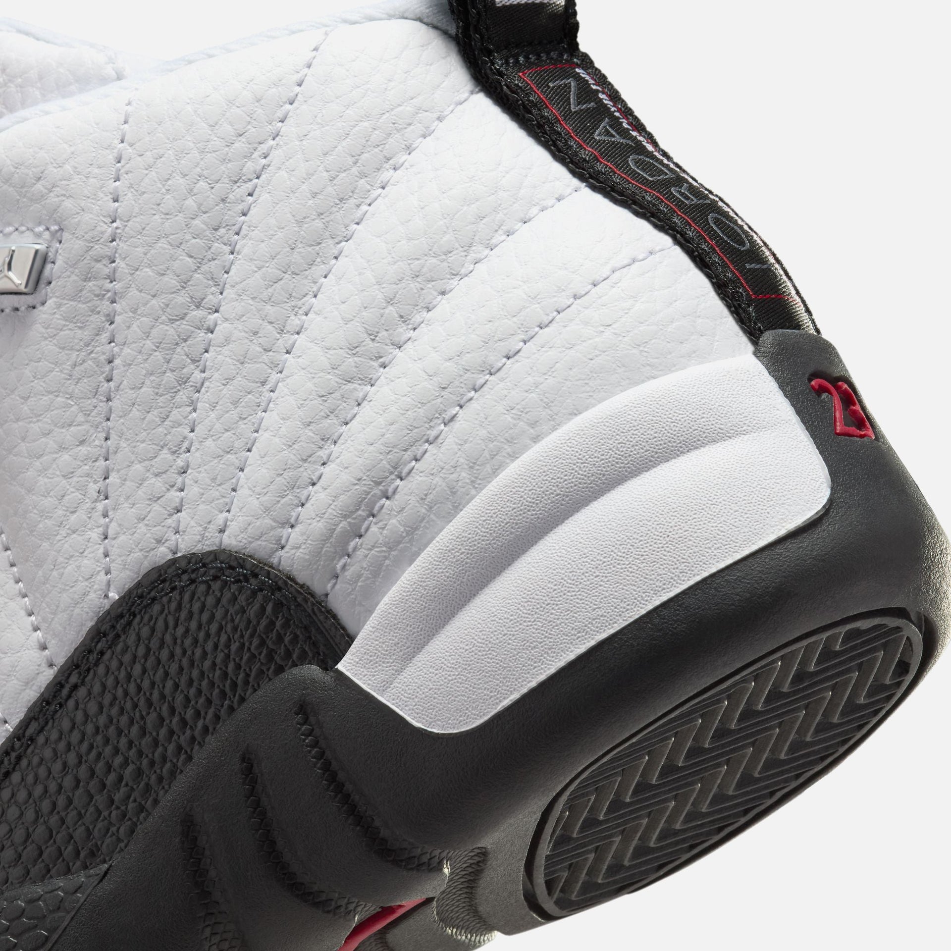 Jordan PS Air Jordan 12 Retro - White / Gym Red / Black