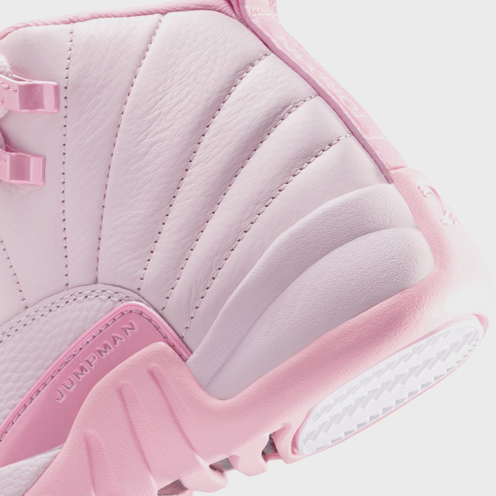 Jordan GS Air Jordan 12 Retro - Pearl Pink / Med Soft Pink