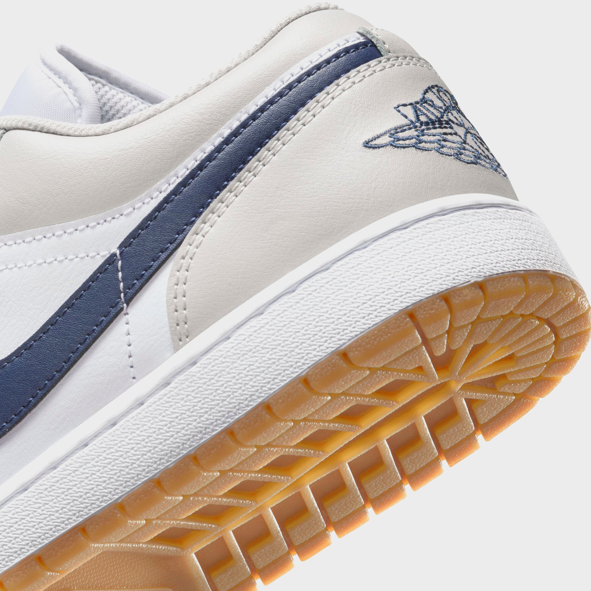Nike Air Jordan 1 Low - White / Midnight Navy / Neutral Grey