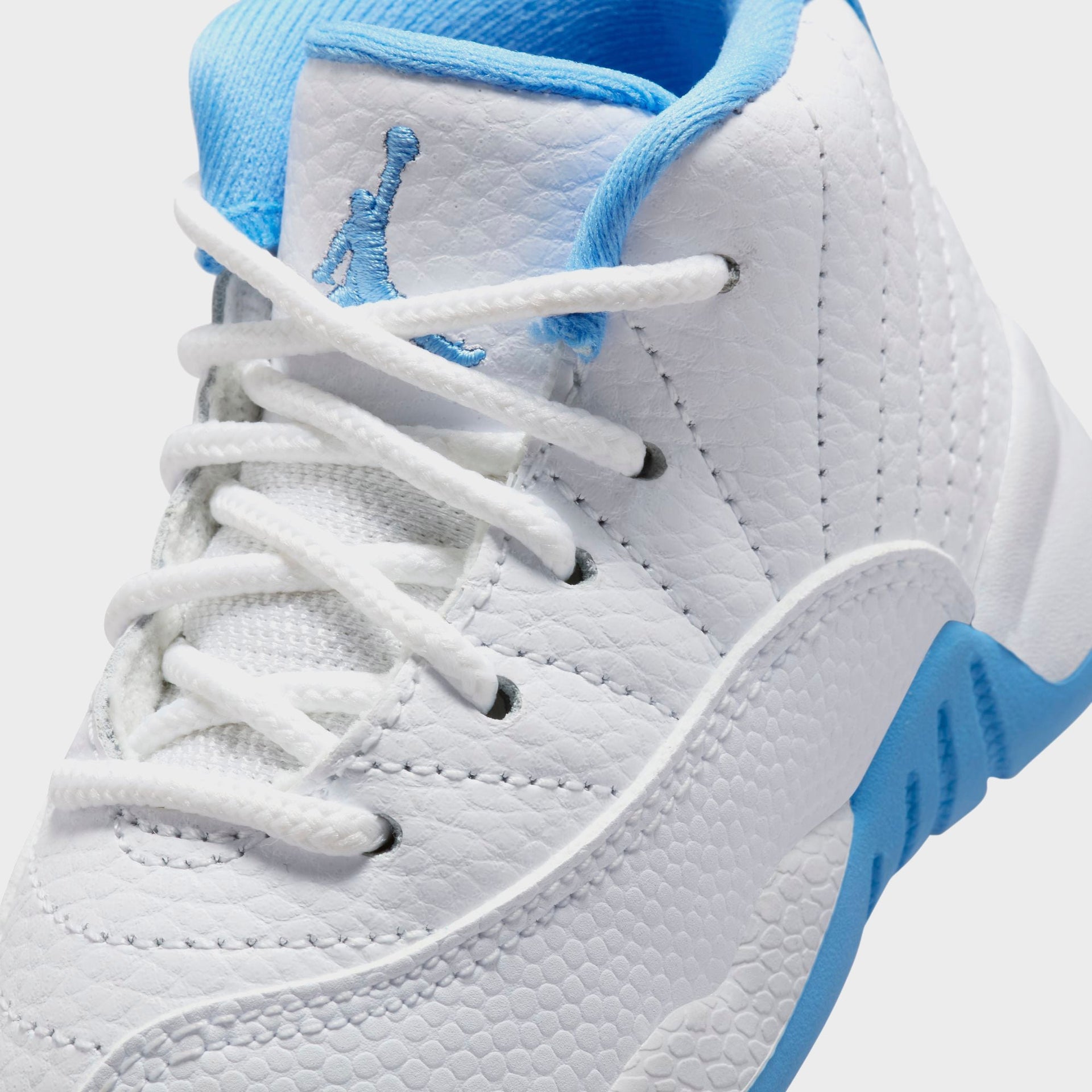 Nike Toddler Jordan 12 Retro - White / Metallic Silver / University Blue