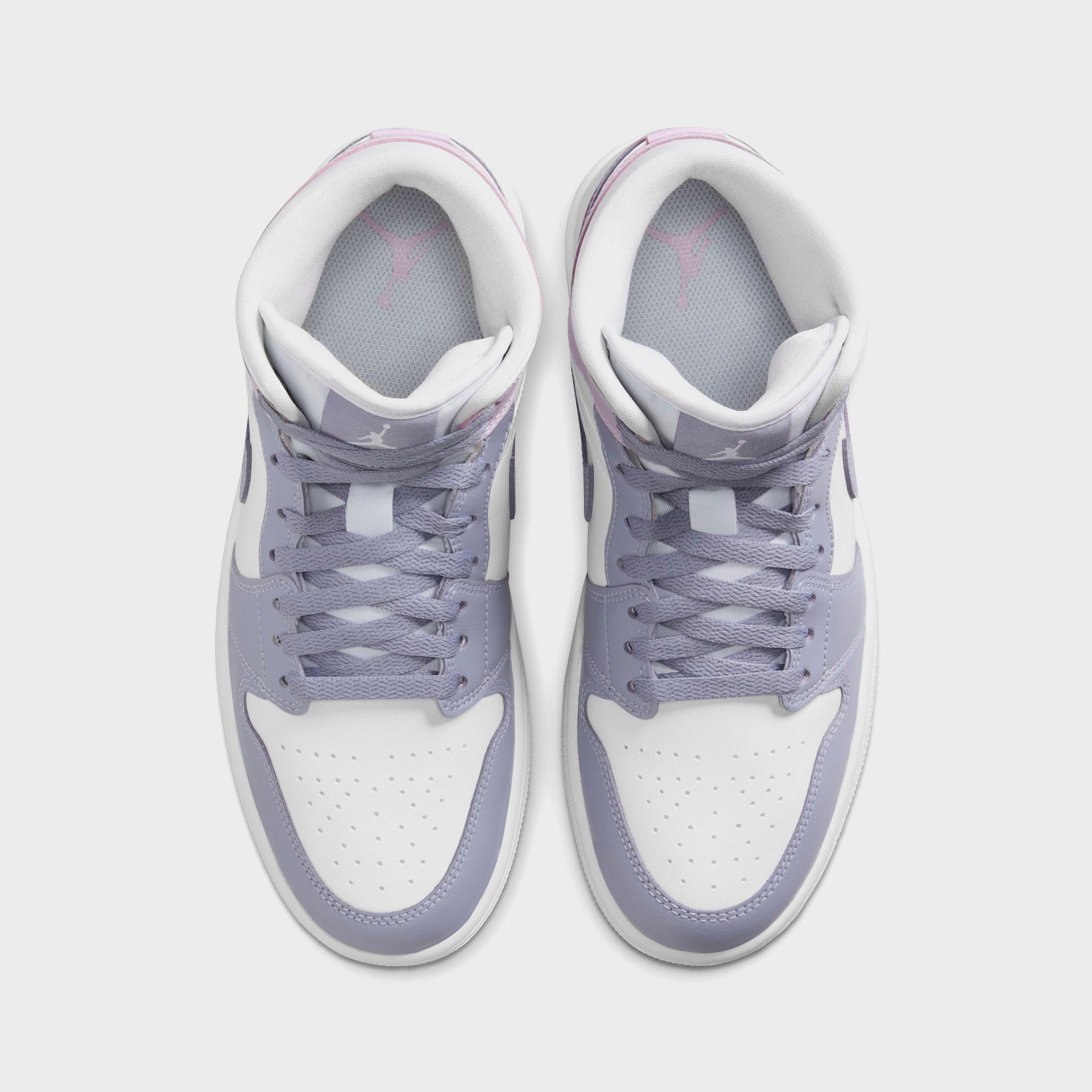 Nike WMNS Air Jordan 1 Mid - Indigo Haze / Doll / White