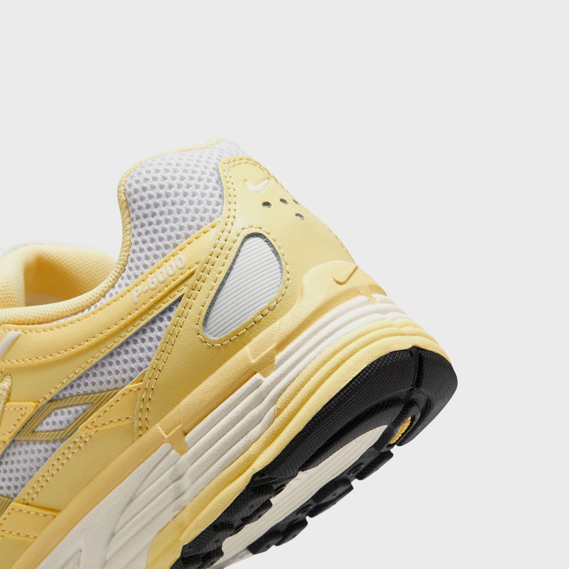 Nike P-6000 - Soft Yellow / Soft Pearl / Platinum Tint