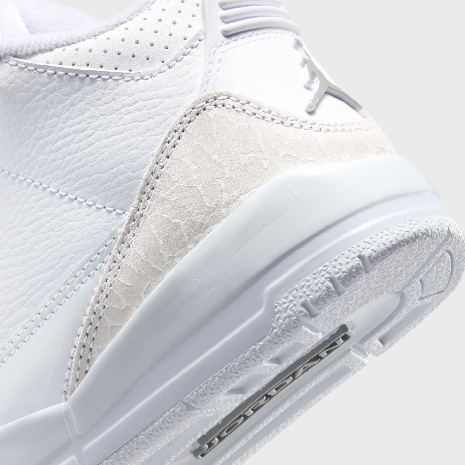 Nike PS Air Jordan 3 Retro - White / Metallic Silver / White