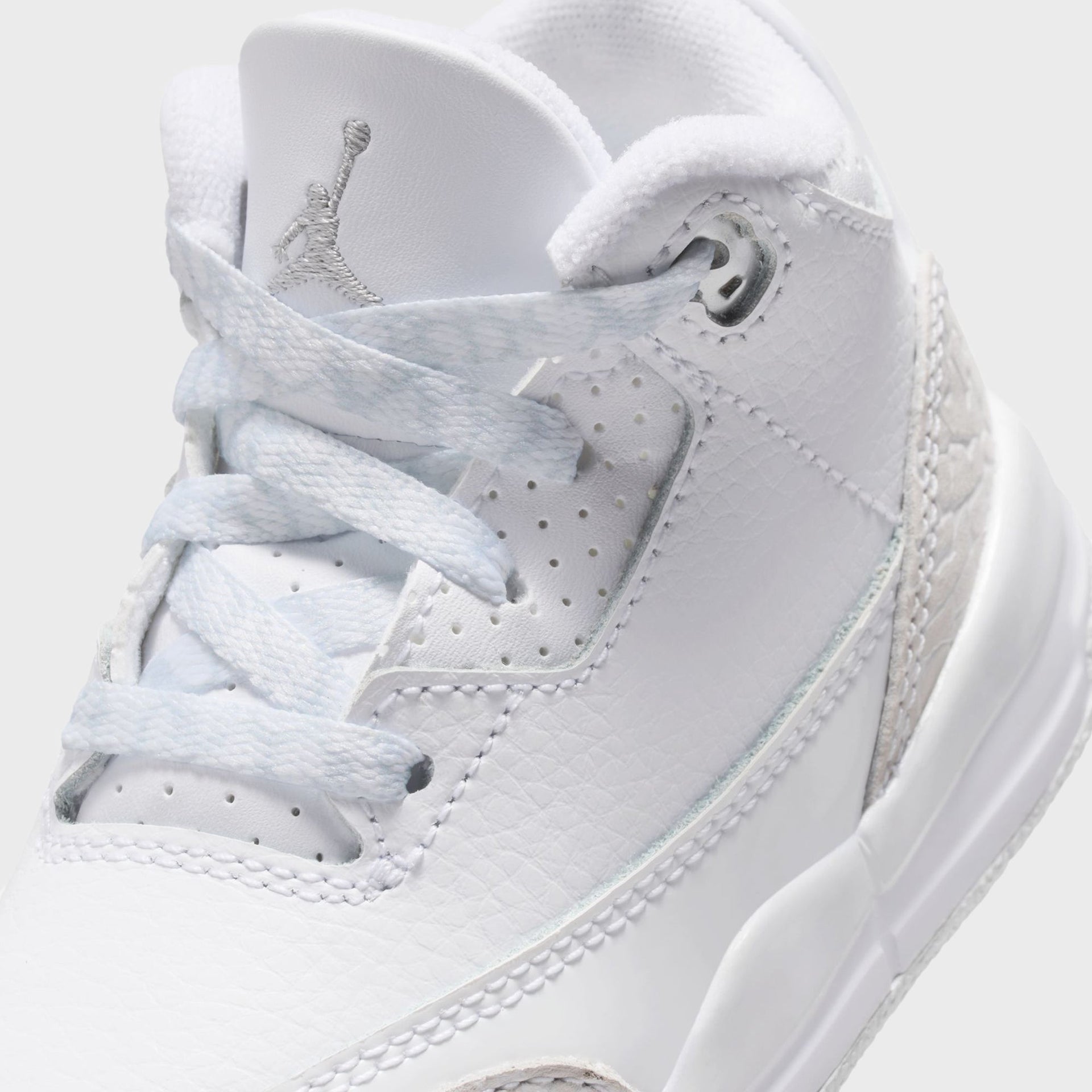 Nike TD Air Jordan 3 Retro - White / Metallic Silver / White