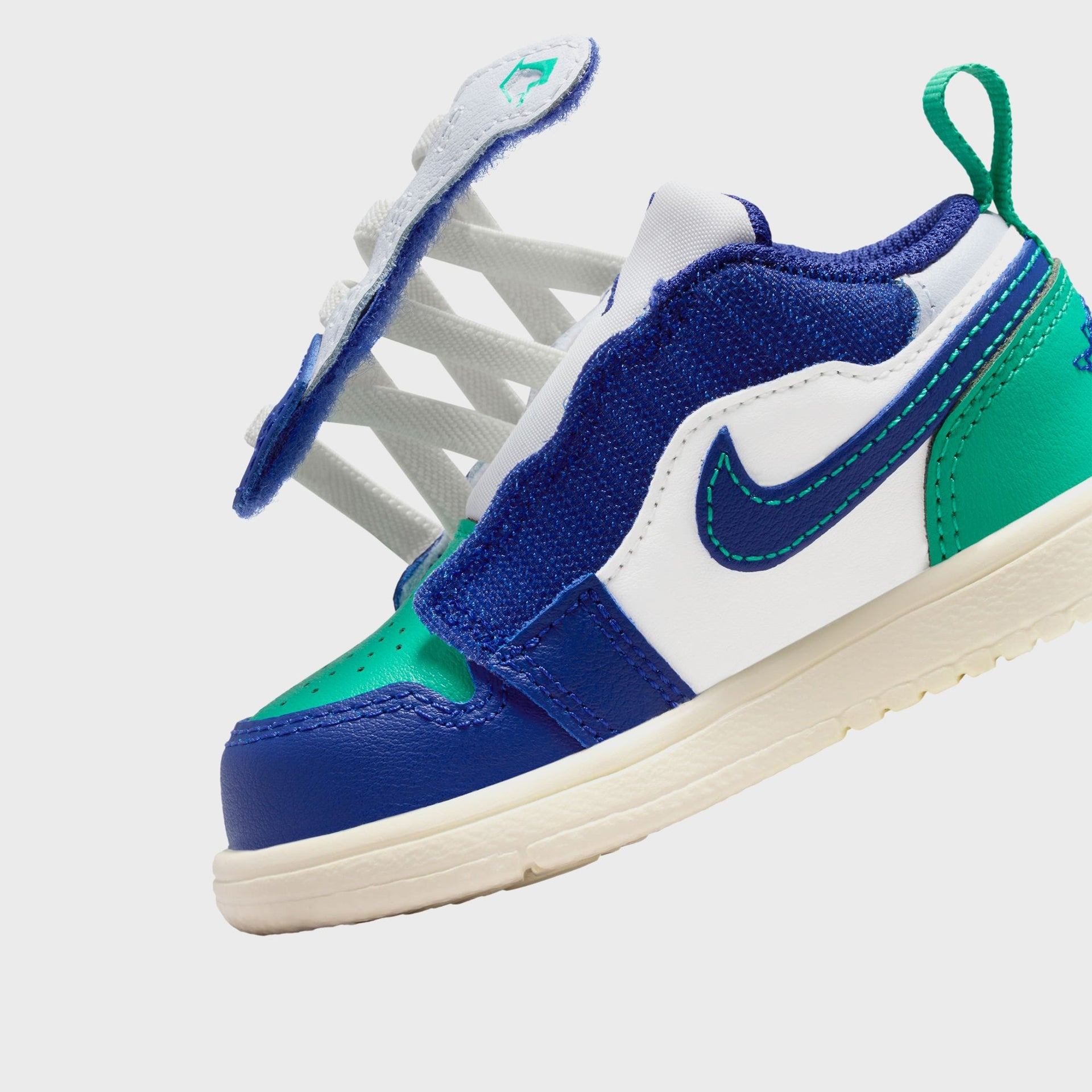 Jordan PS Jordan 1 Low ALT - Sail / Deep Royal Blue / Stadium Green