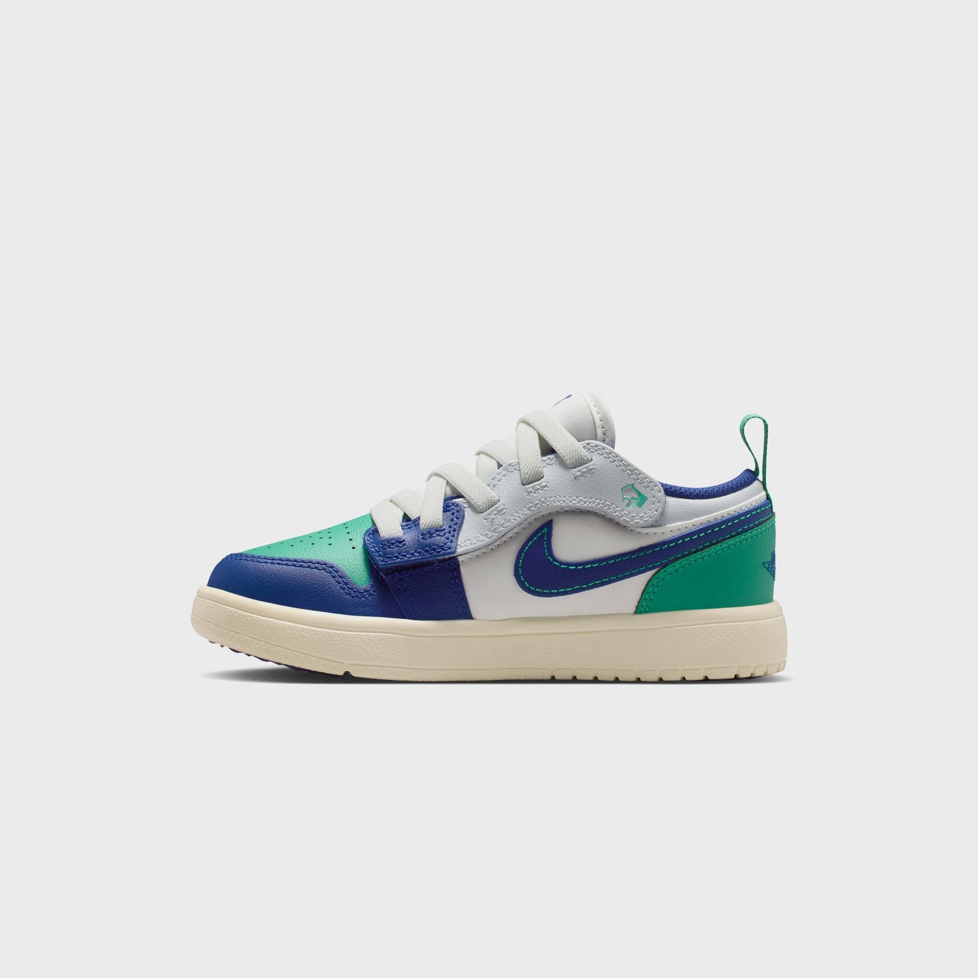 Nike Jordan 1 Low - Sail / Deep Royal Blue / Stadium Green
