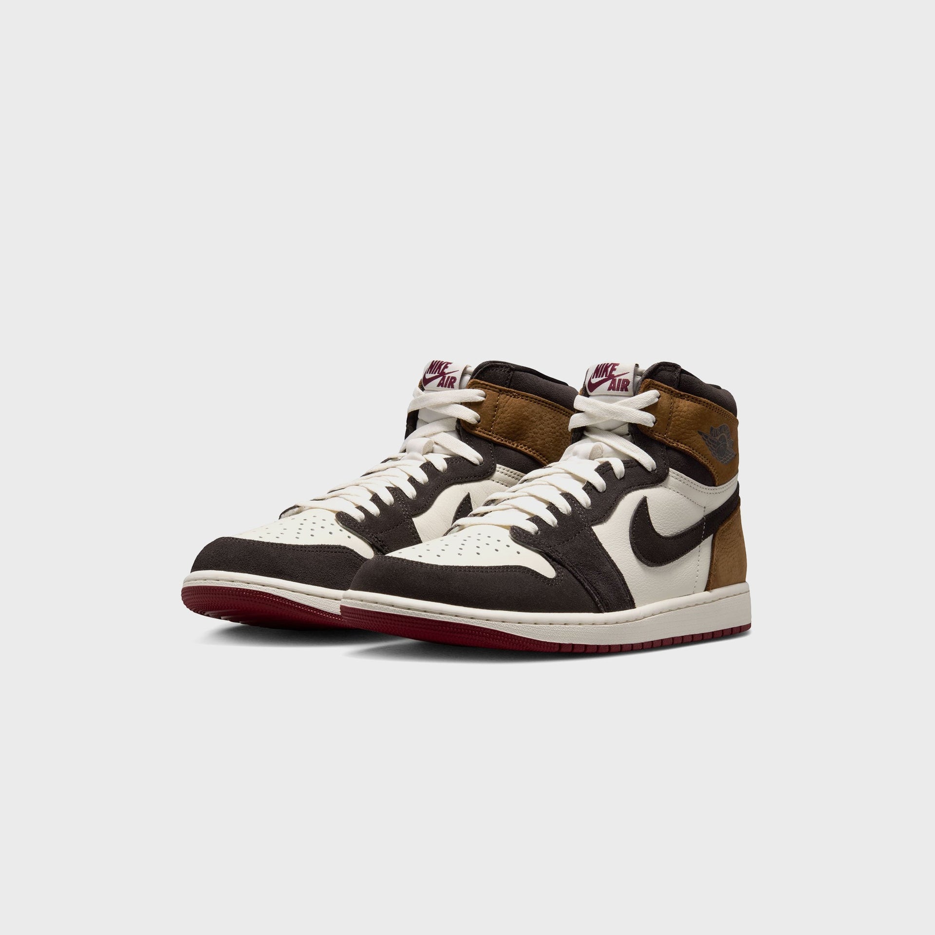 Jordan Air Jordan 1 High OG - Shadow Brown / Soft Pearl / Light British Tan / Team Red
