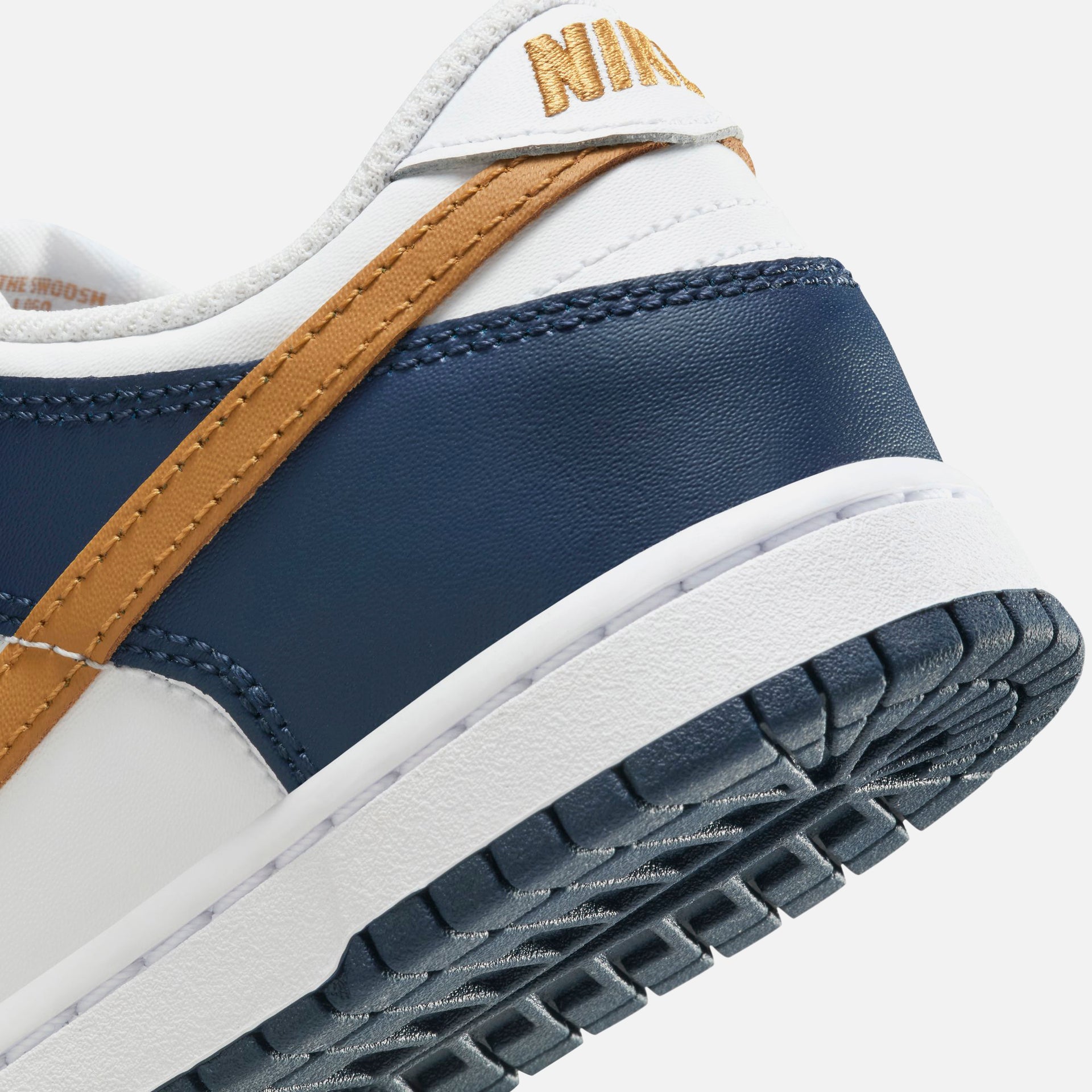 Nike Dunk Low BP - White / Wheat / Midnight Navy