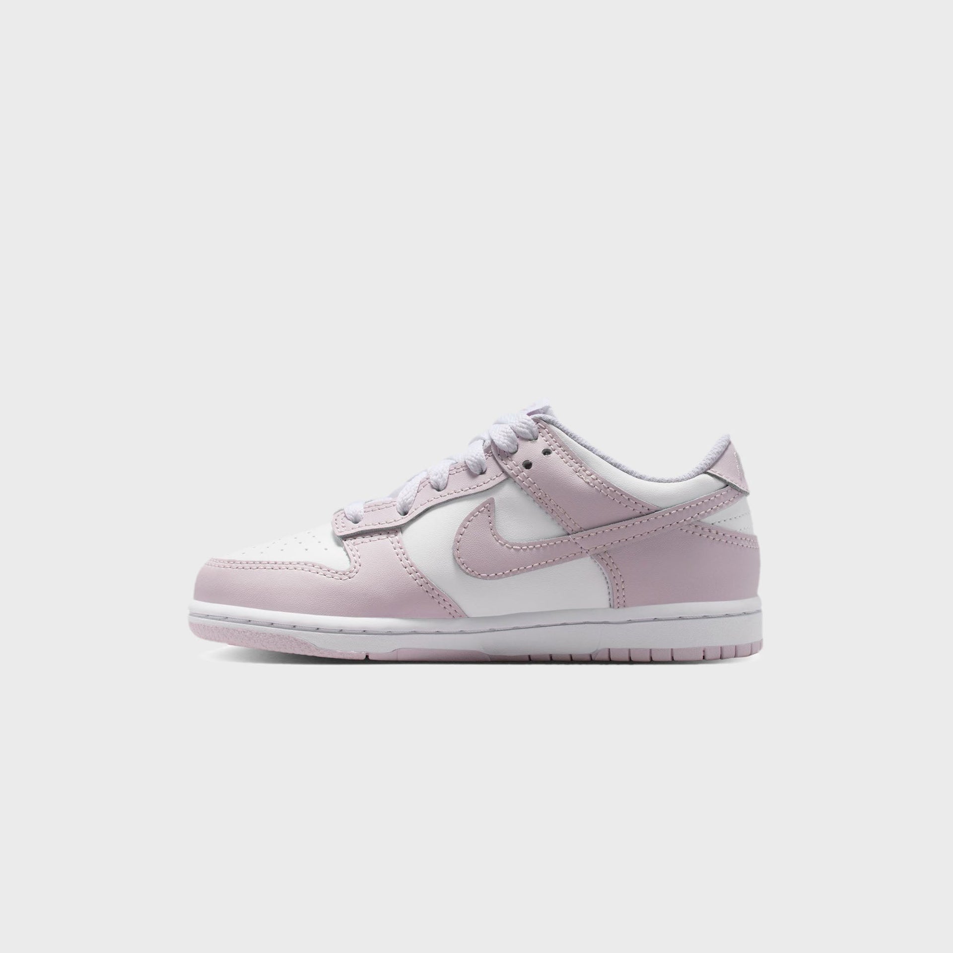 Nike Dunk Low - White / Light Violet