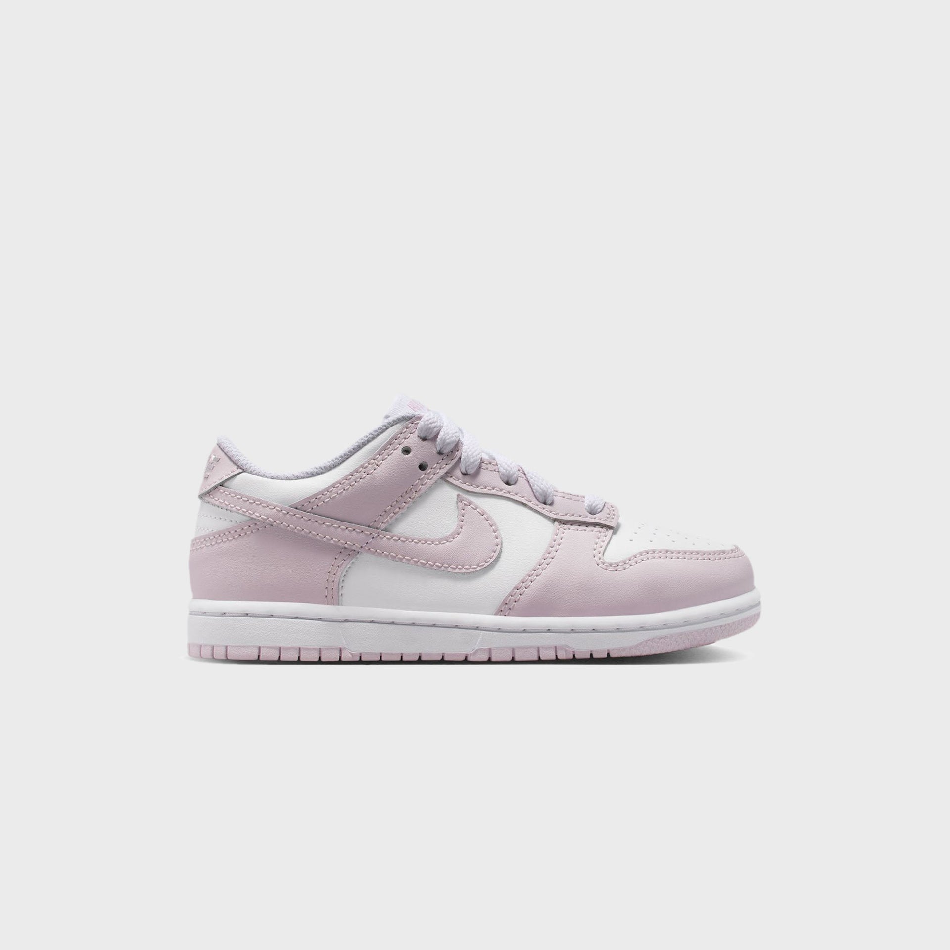 Nike Dunk Low - White / Light Violet