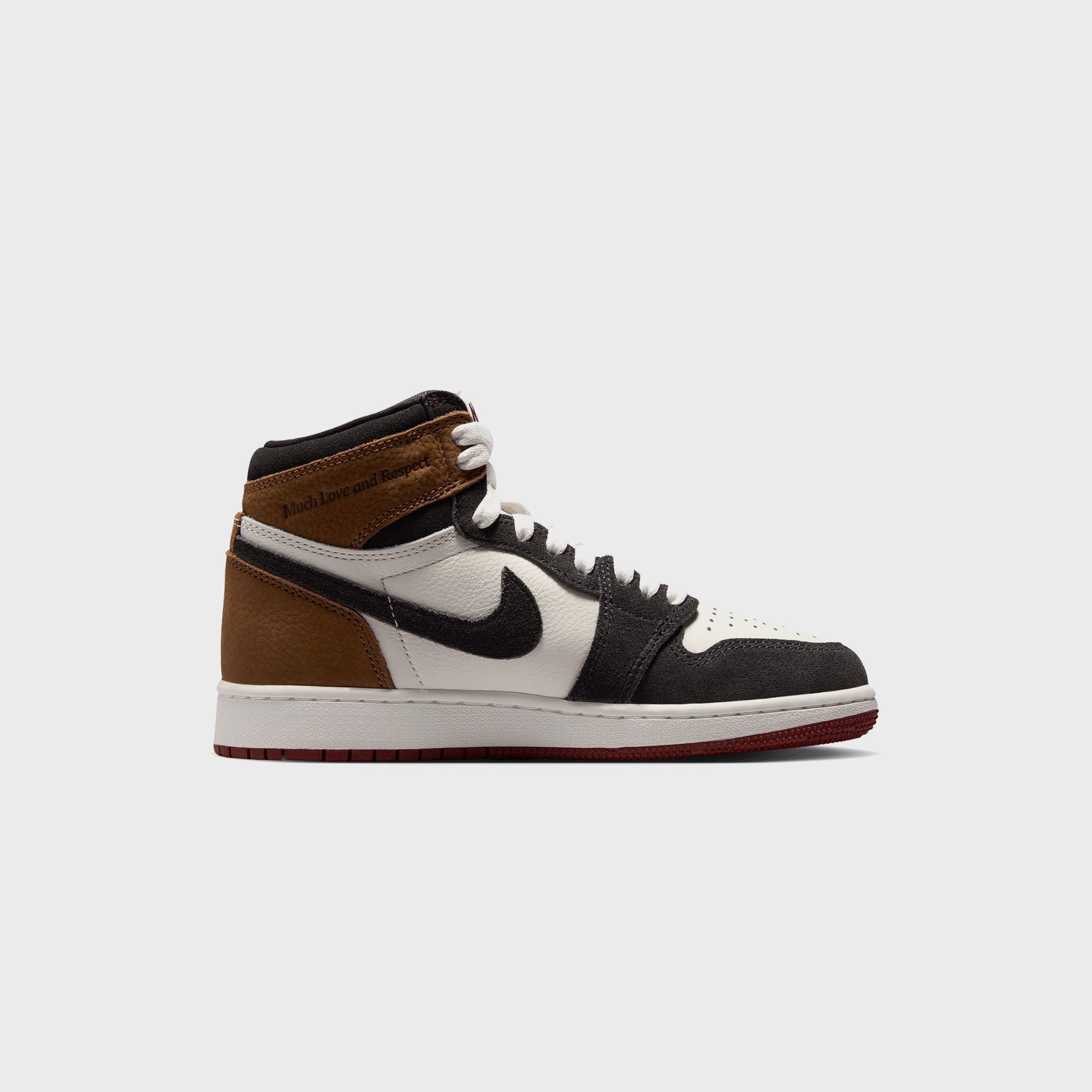 Jordan GS Air Jordan 1 High OG - Shadow Brown / Soft Pearl / Light British Tan / Team Red
