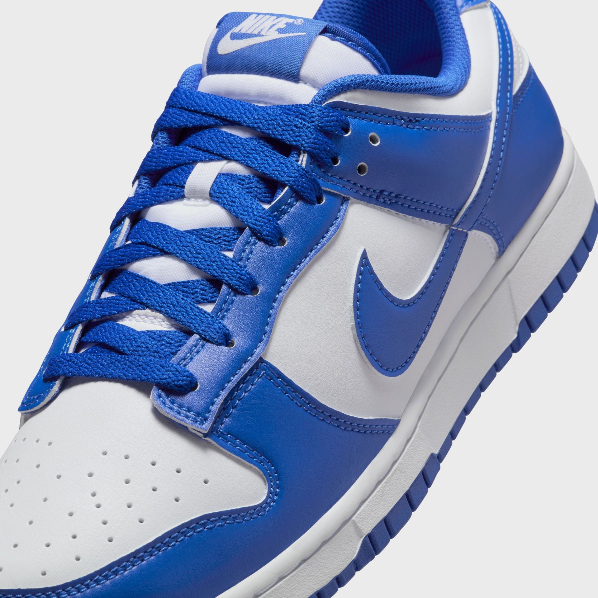 Nike Dunk Low Retro - White / Hyper Royal