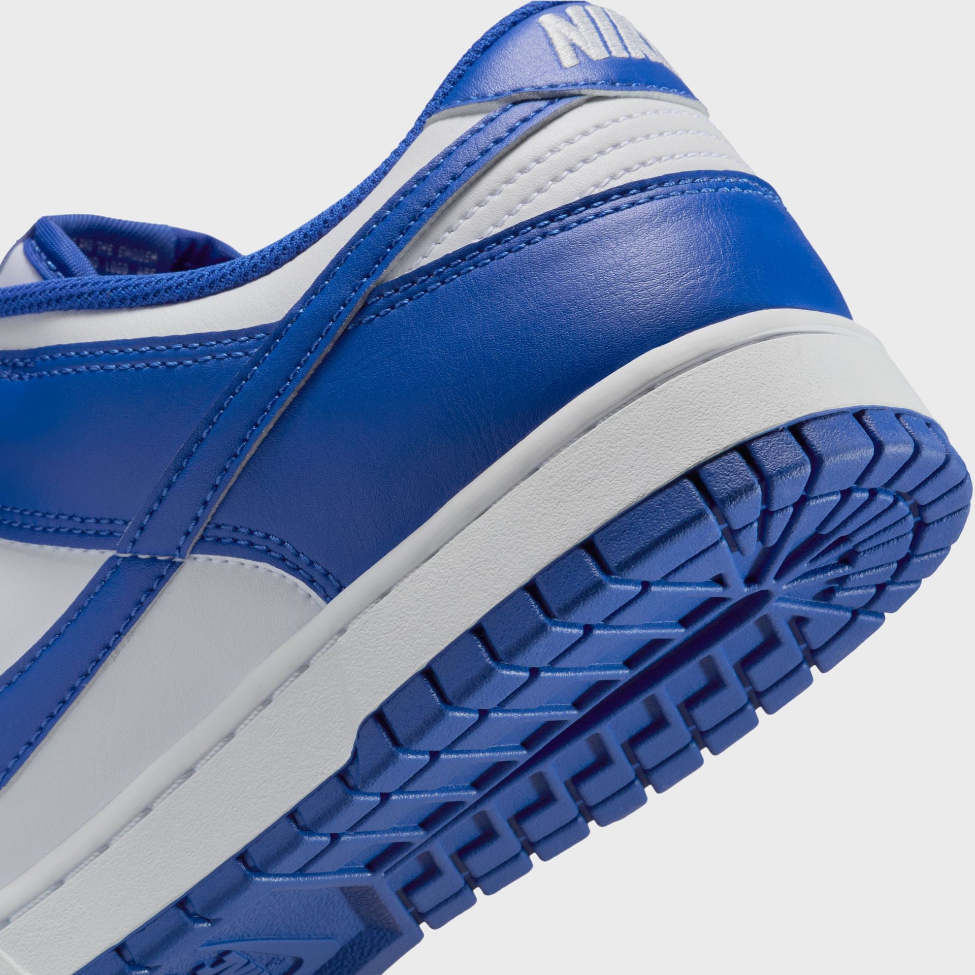 Nike Dunk Low Retro - White / Hyper Royal