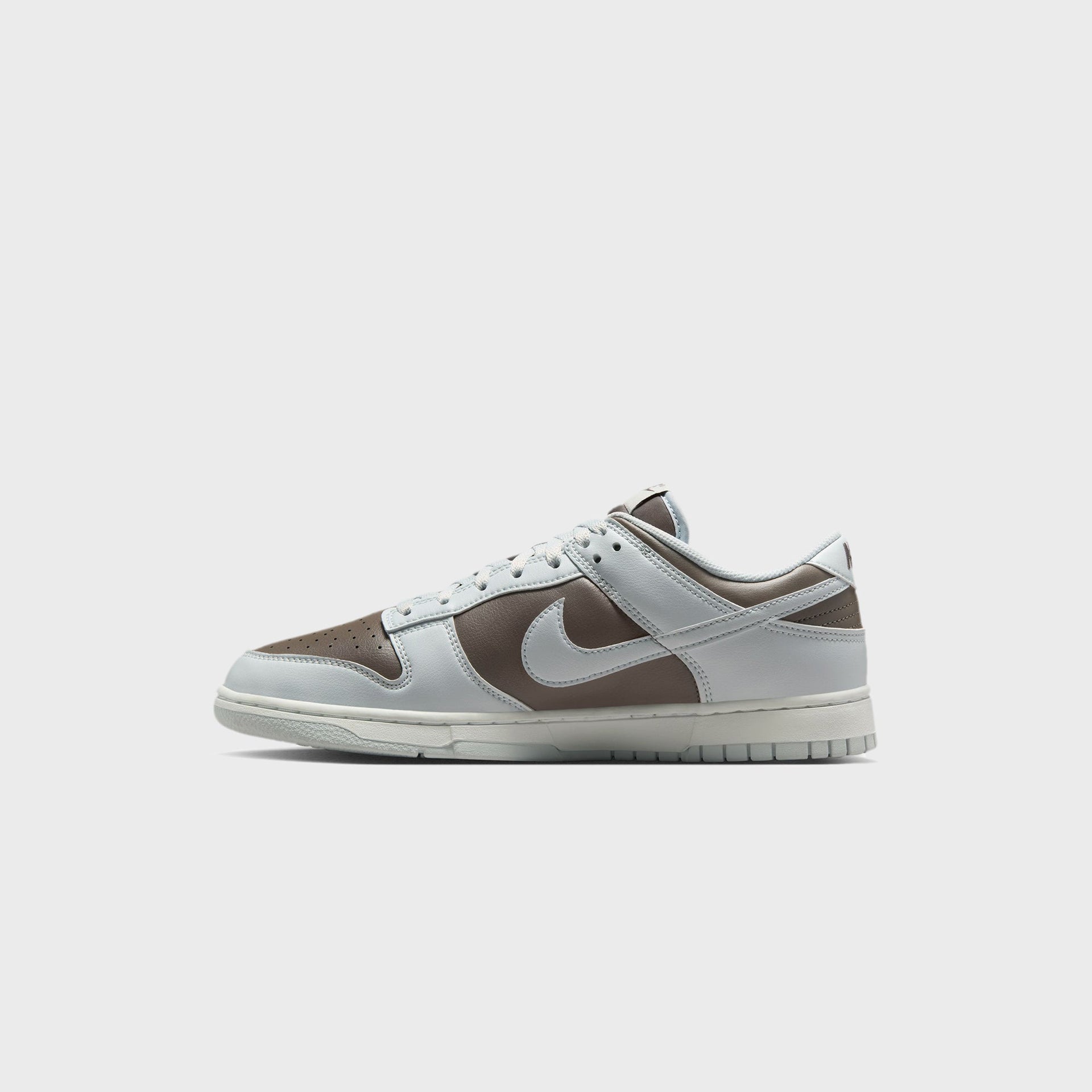 Nike Dunk Low Retro - Cave Stone / Pure Platinum / Summit White