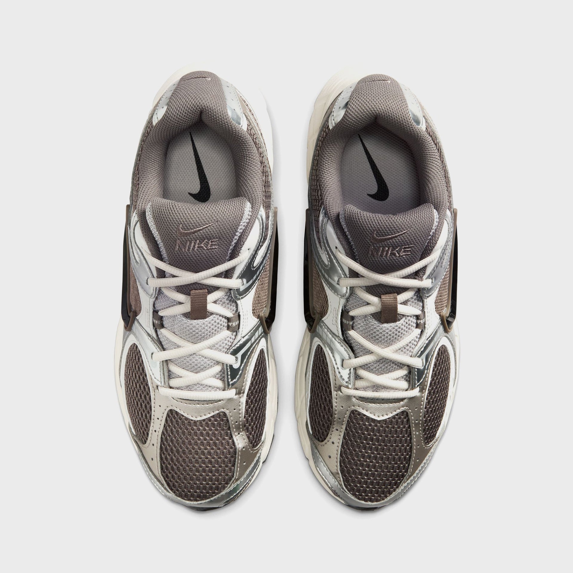 Nike V5 Rnr - Cave Stone / Black / College Grey / Vast Grey