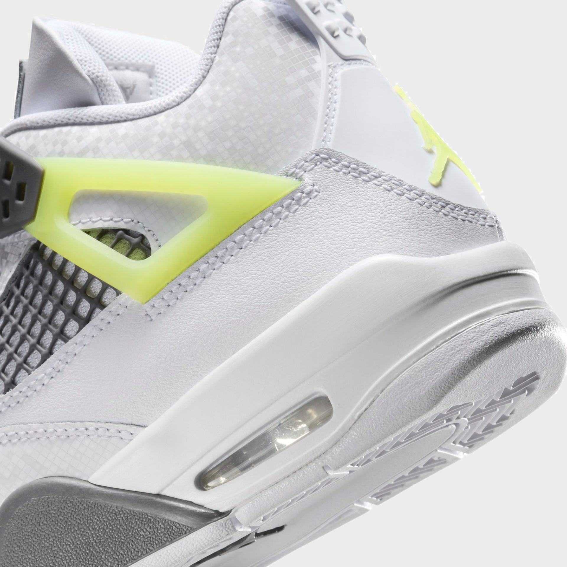 Jordan GS Air Jordan 4 Retro - White / Light Lemon Twist / Light Graphite