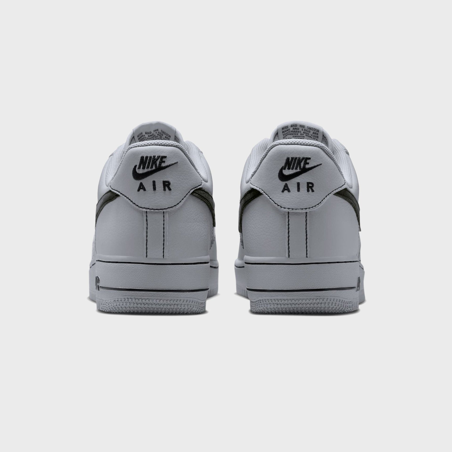 Nike Air Force 1 `07  LV8 - Wolf Grey / Black