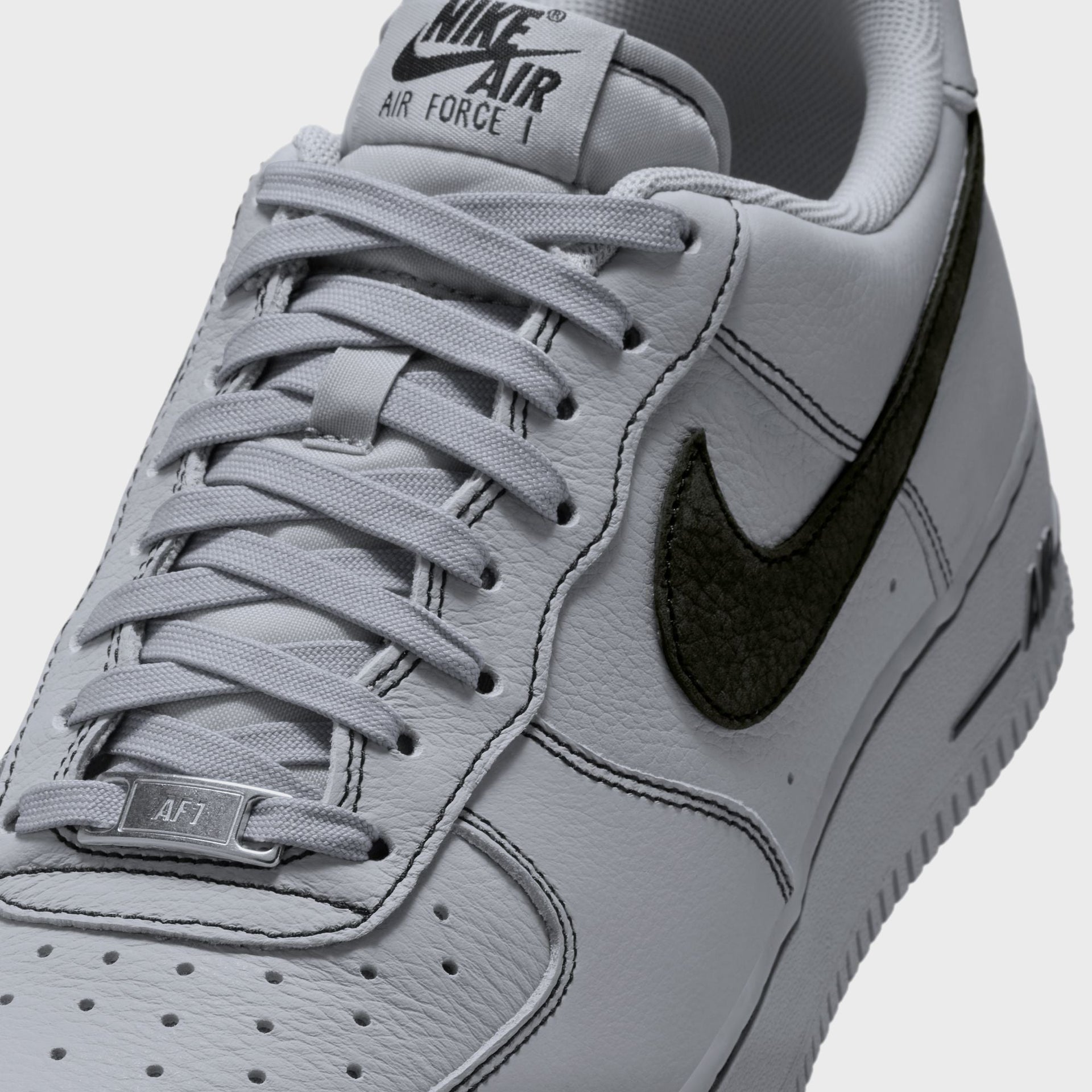 Nike Air Force 1 `07  LV8 - Wolf Grey / Black