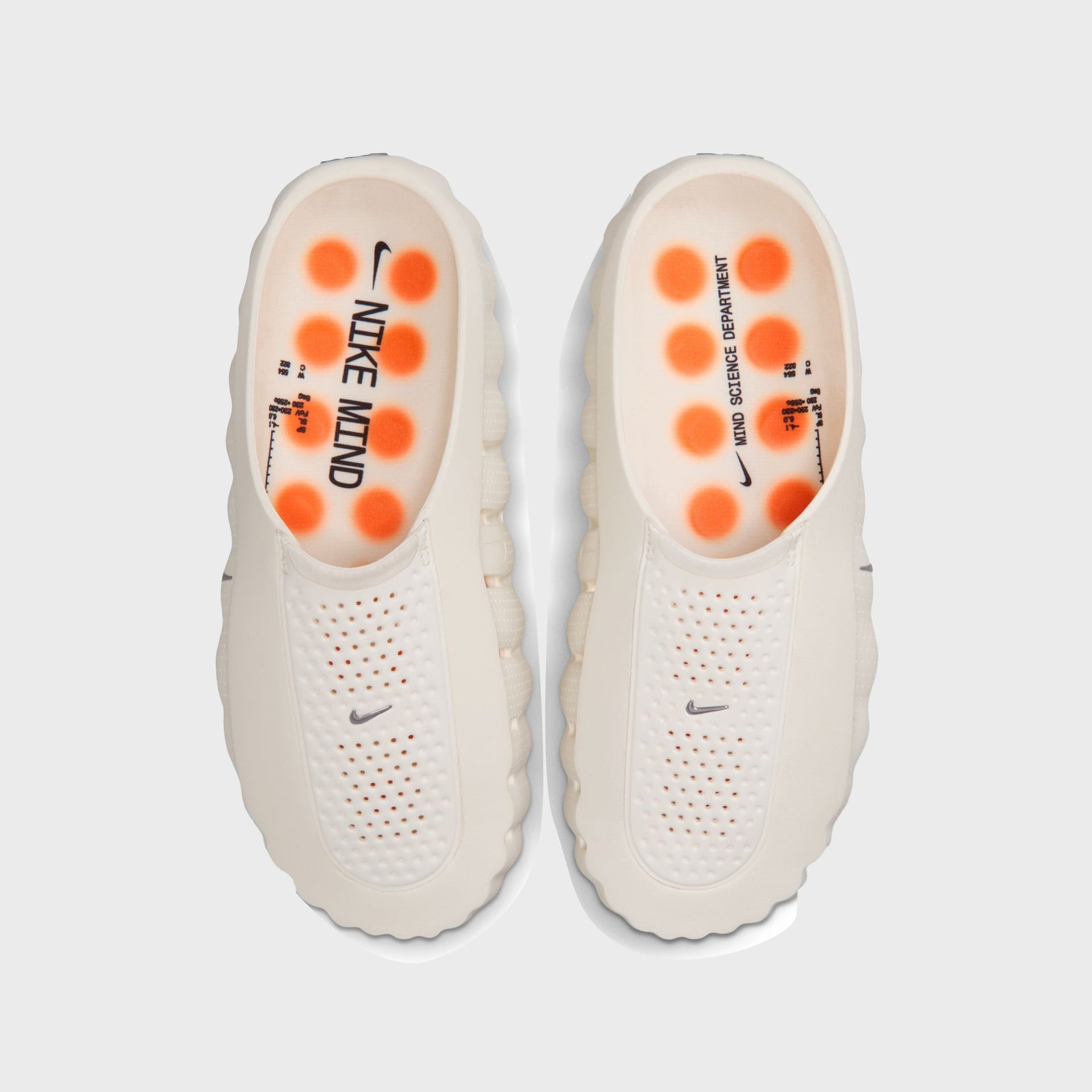 Nike Mind 001 - Sail / Hyper Crimson / Black / Metallic Platinum