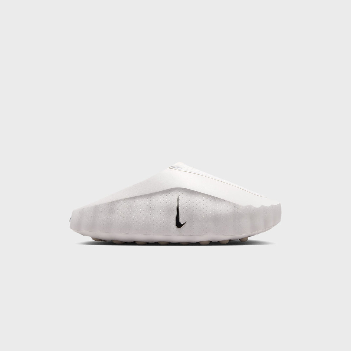 Nike WMNS Mind 001 - Summit White / Phantom / Light Orewood Brown / Metallic Silver