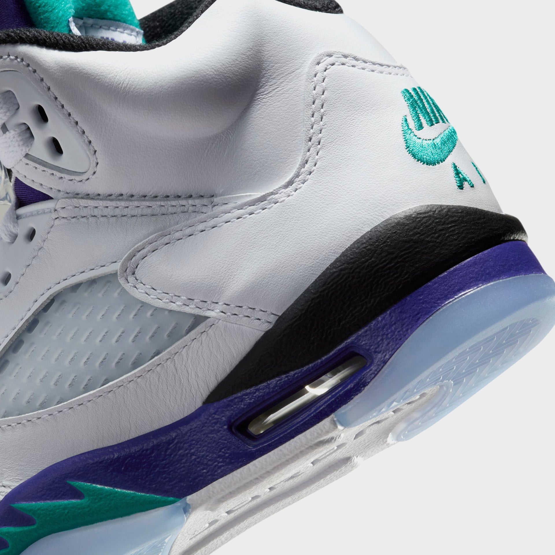 Nike GS Air Jordan 5 - Black / New Emerald / Grape Ice