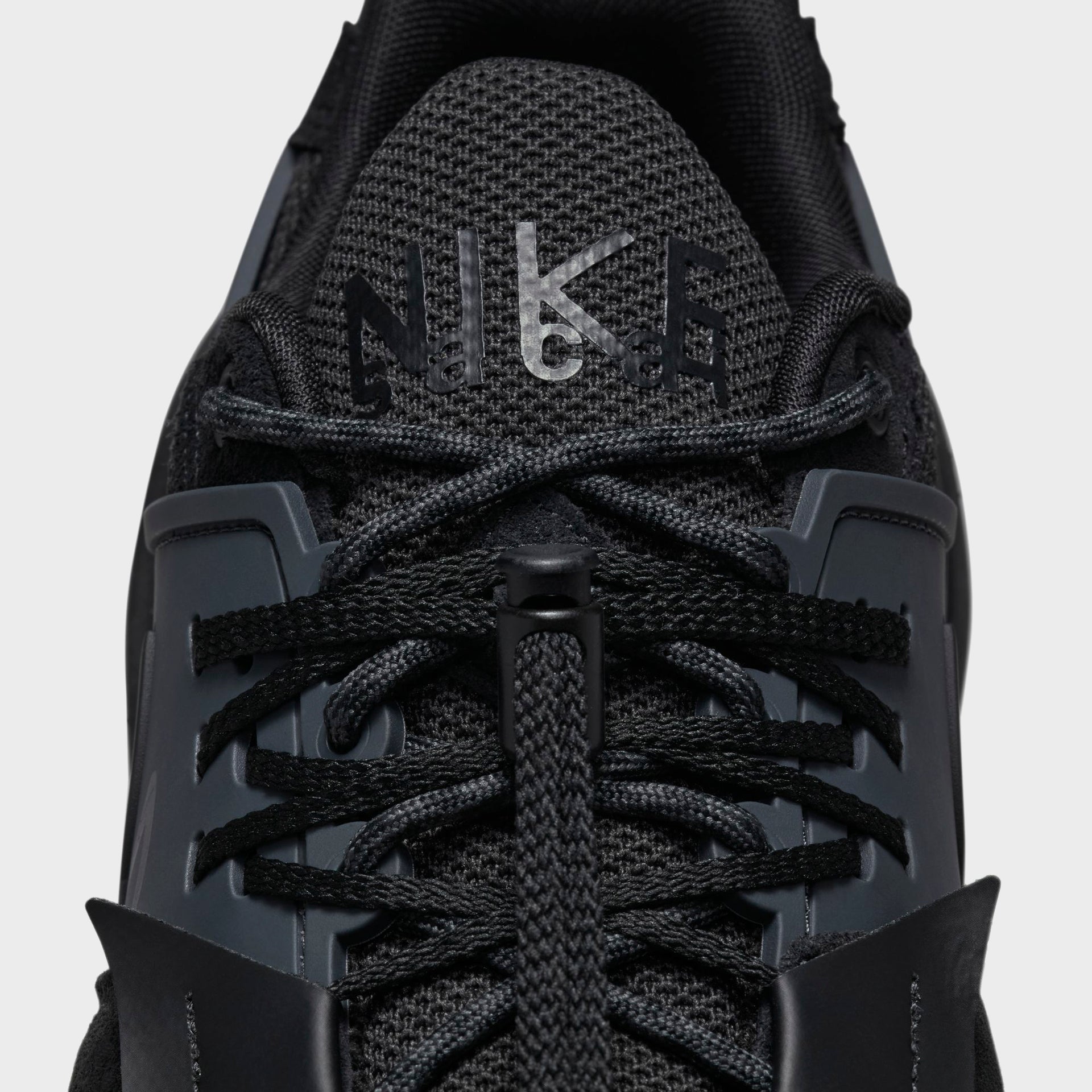 Nike Zegamadome SP - Black / Anthracite