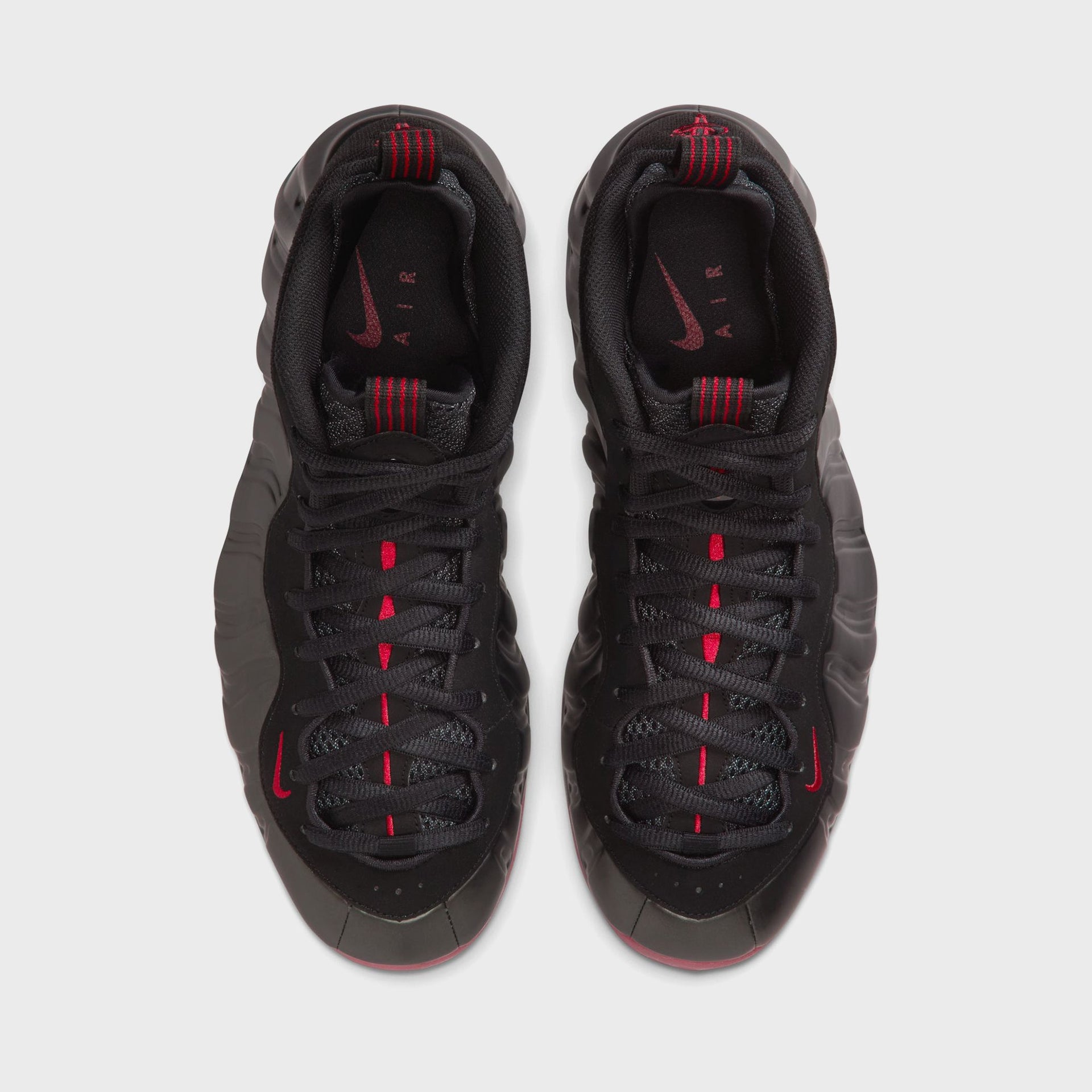 Nike Air Foamposite One - Black / Varsity Red