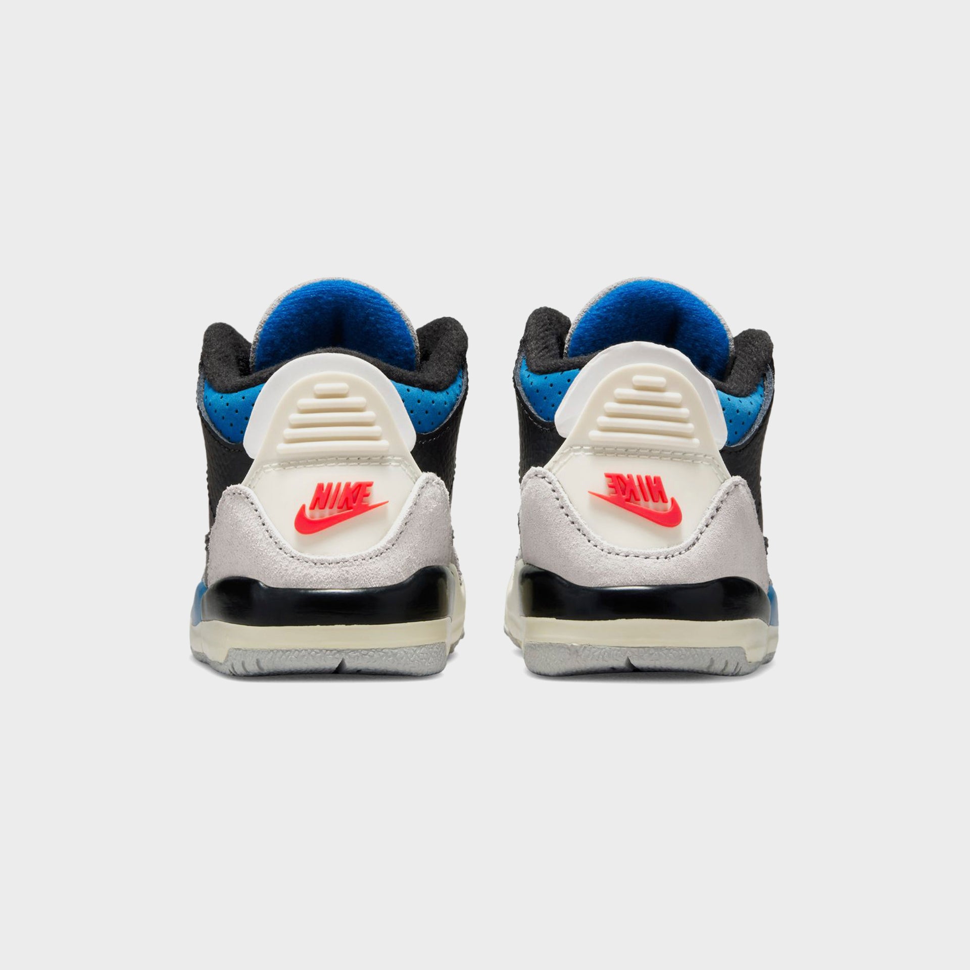 Nike Toddler Air Jordan 3 Retro OG - Black / Chile Red / Neutral Grey