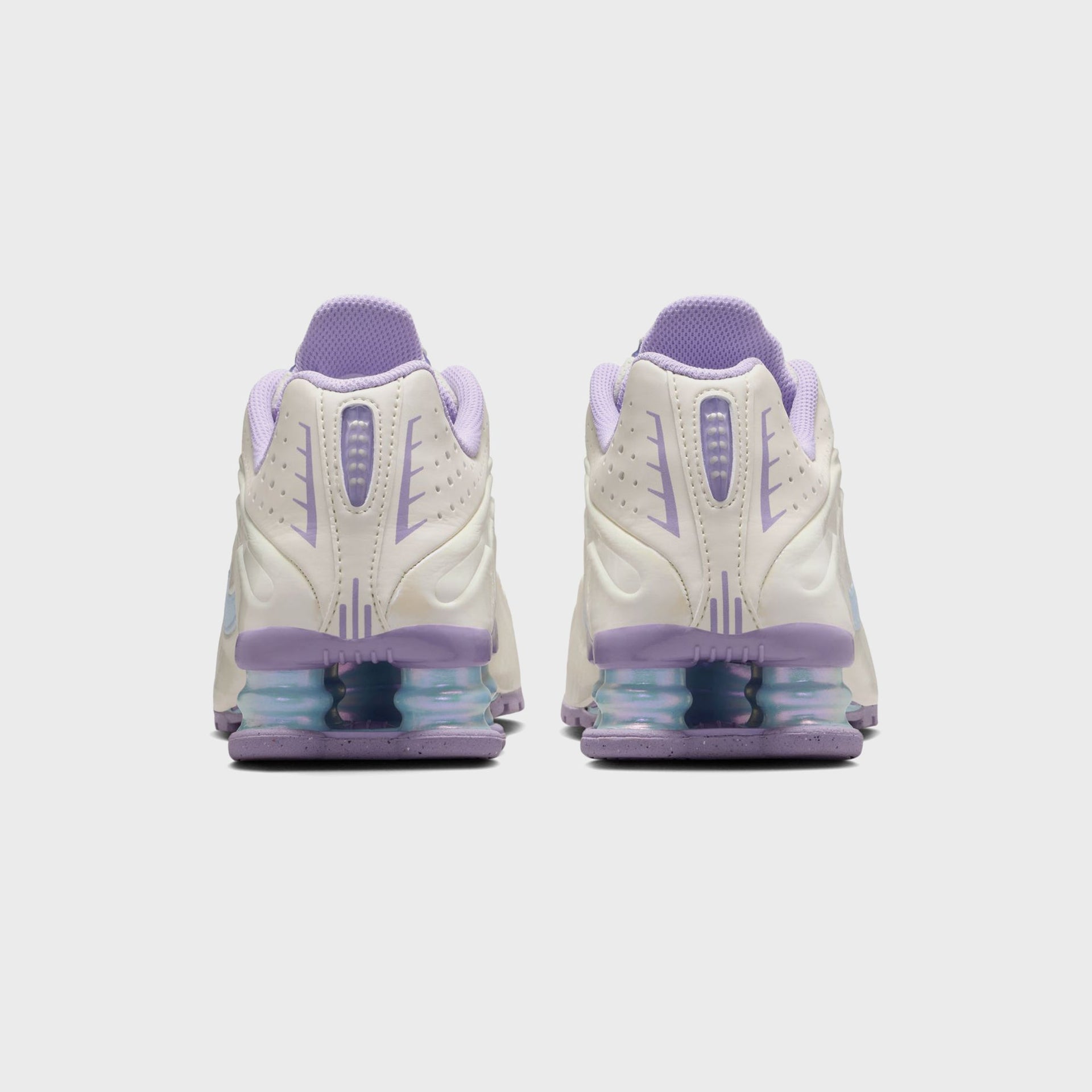 Nike GS Shox R4 - Soft Pearl / Celestine Blue / Hydrangeas