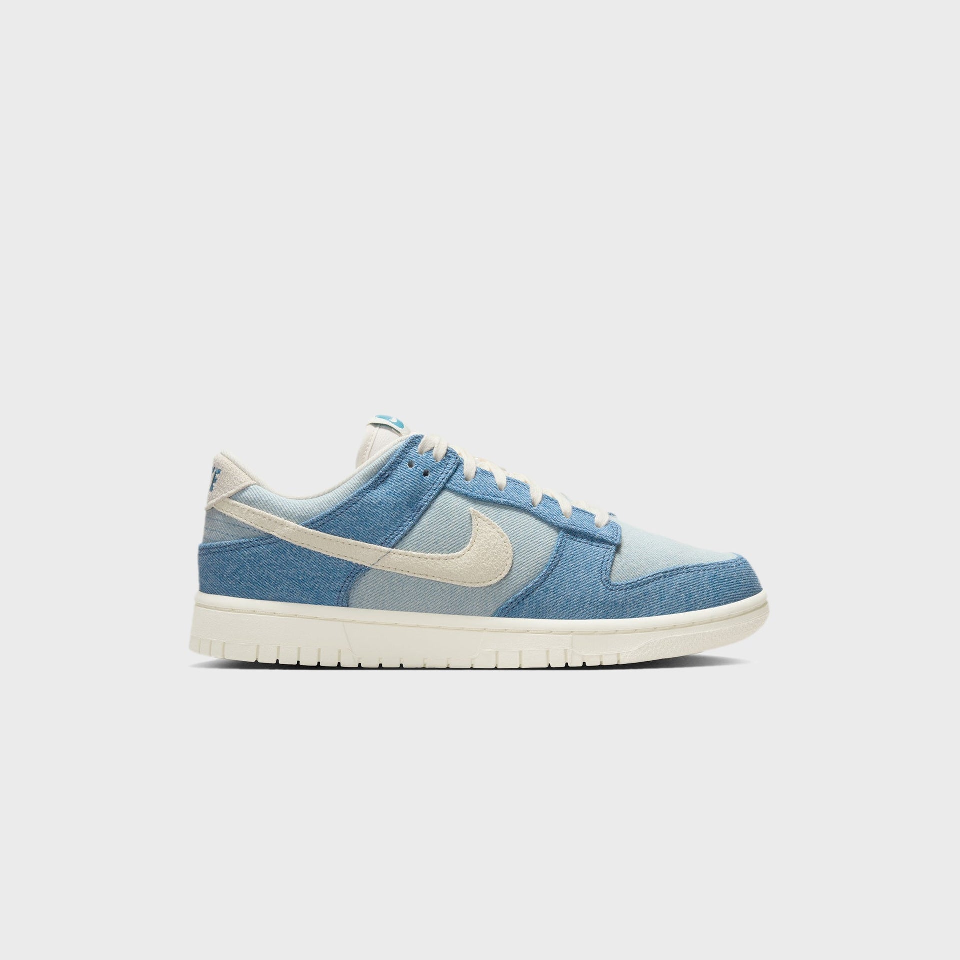 Nike WMNS Dunk Low - Smoky Blue / Denim Turquoise / Ochre / Pale Ivory